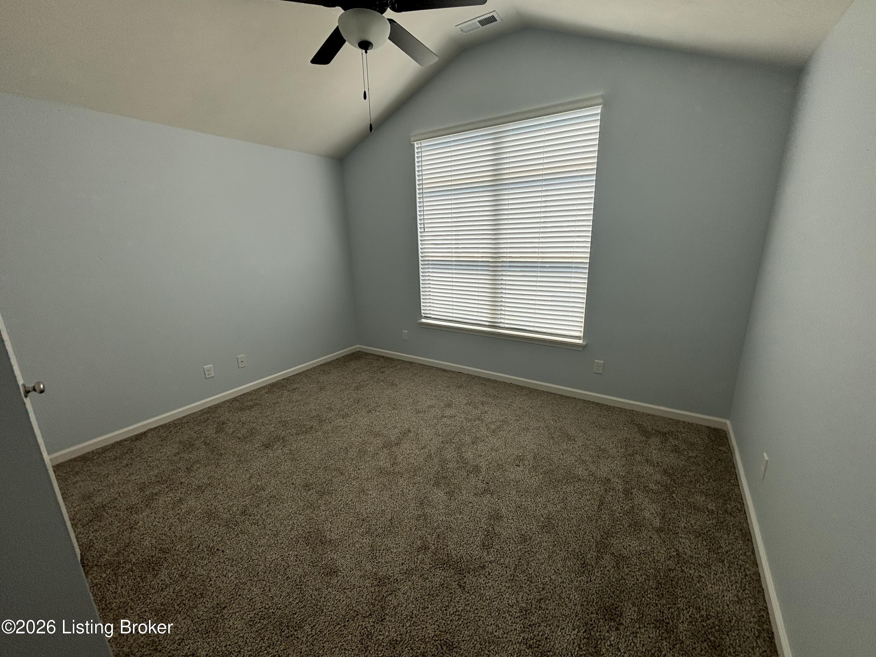 3913 Lotus Property Photo 9