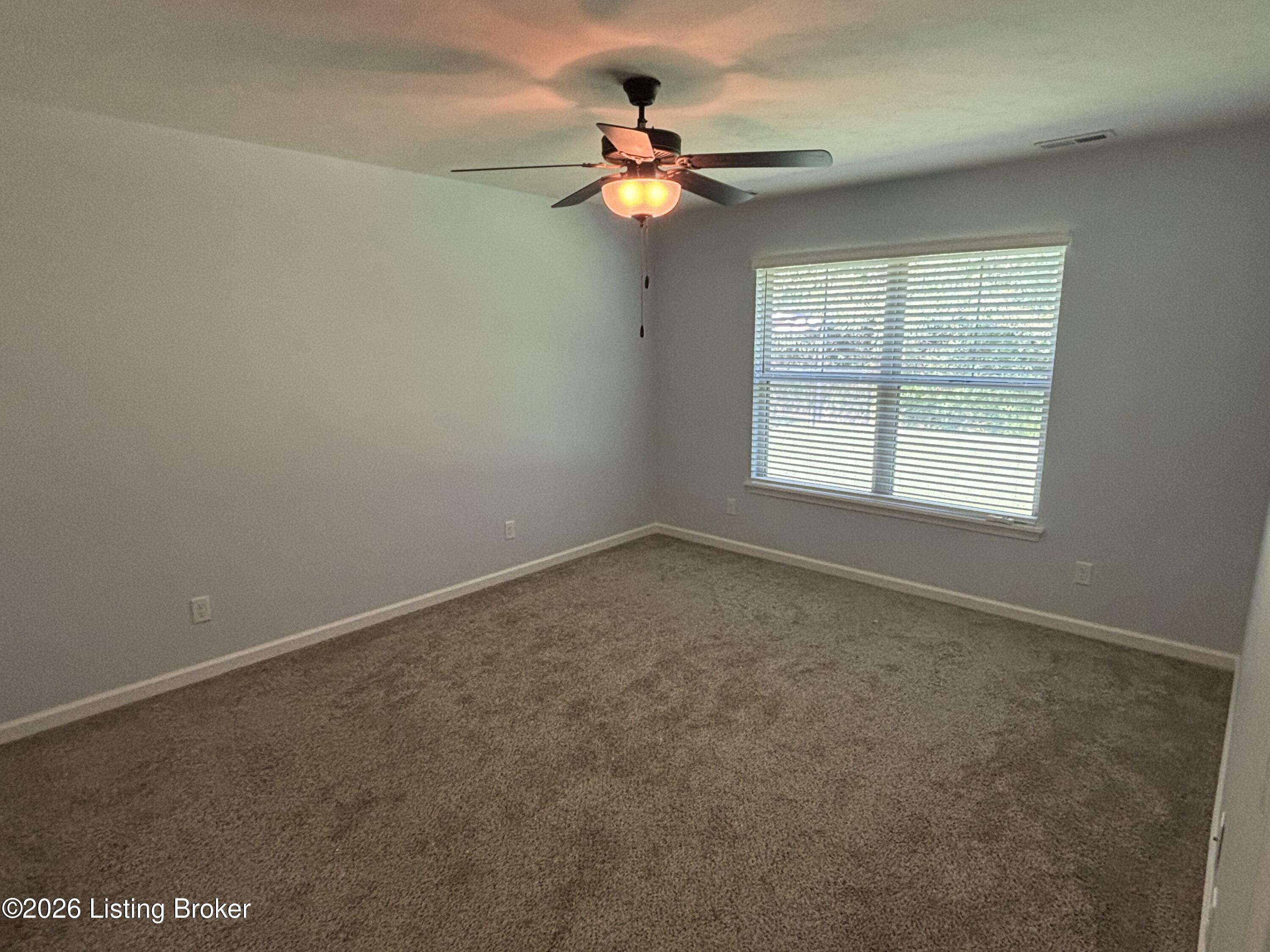 3913 Lotus Property Photo 11