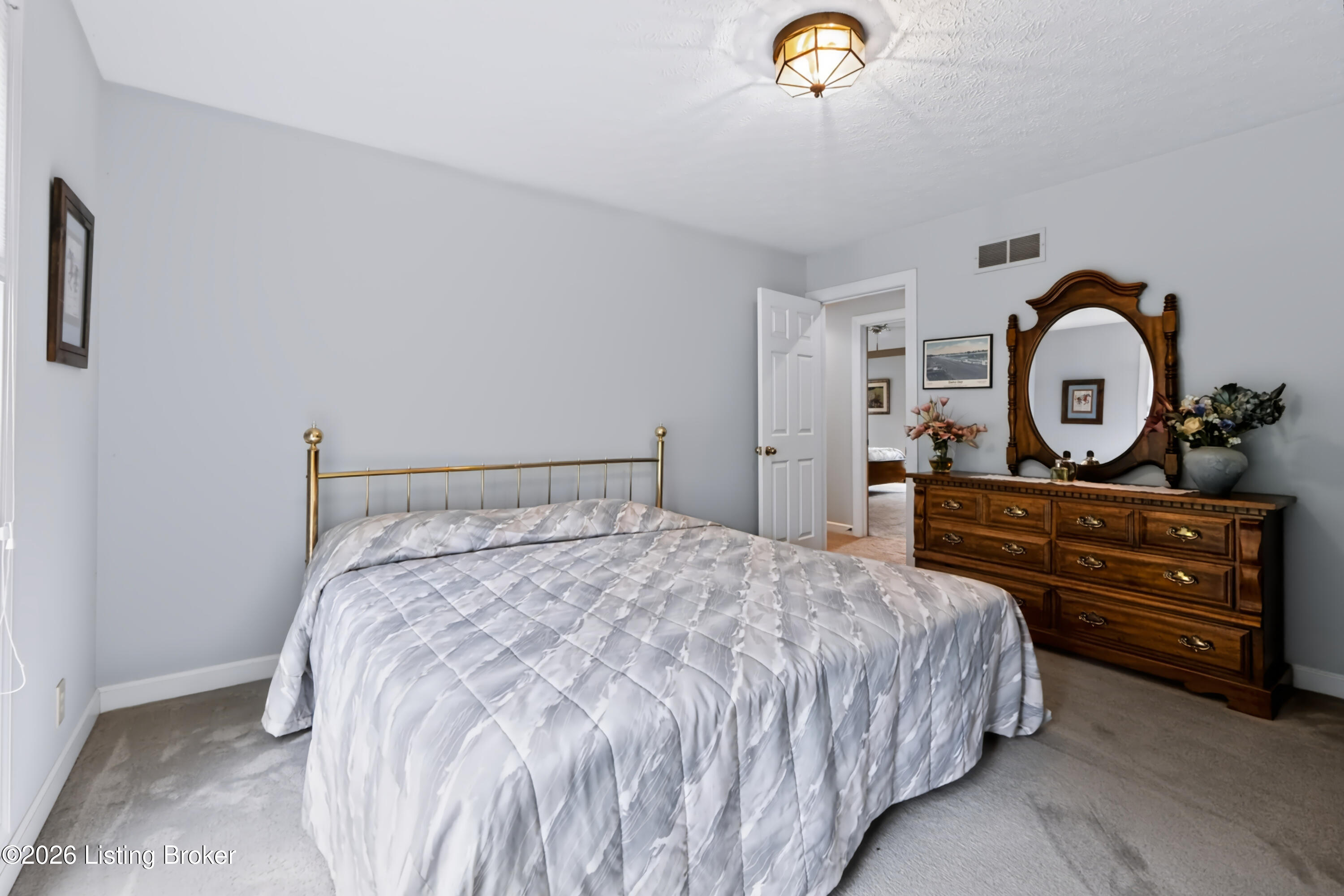 2400 Sir Roberts Way Property Photo 35