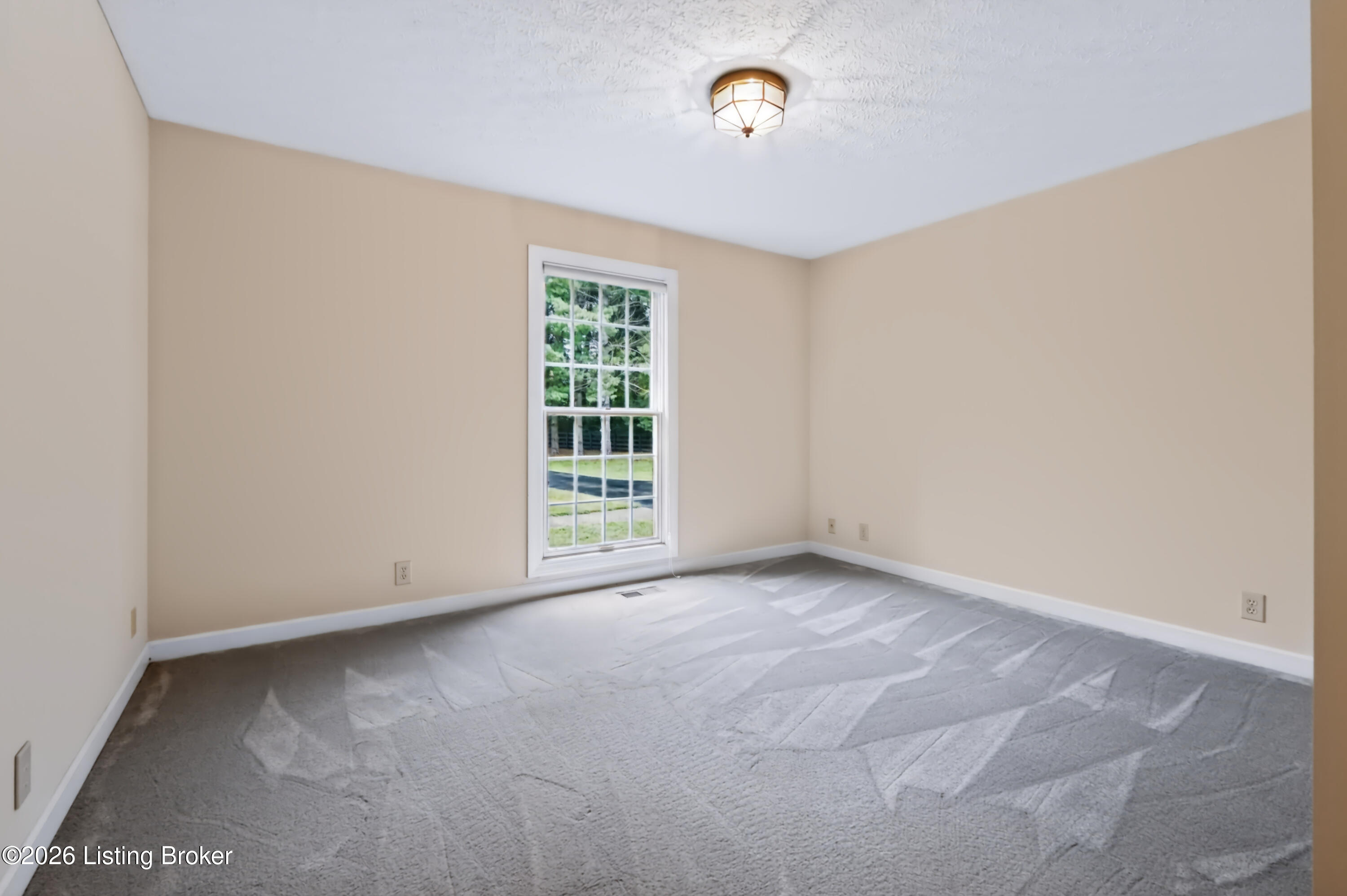 2400 Sir Roberts Way Property Photo 37
