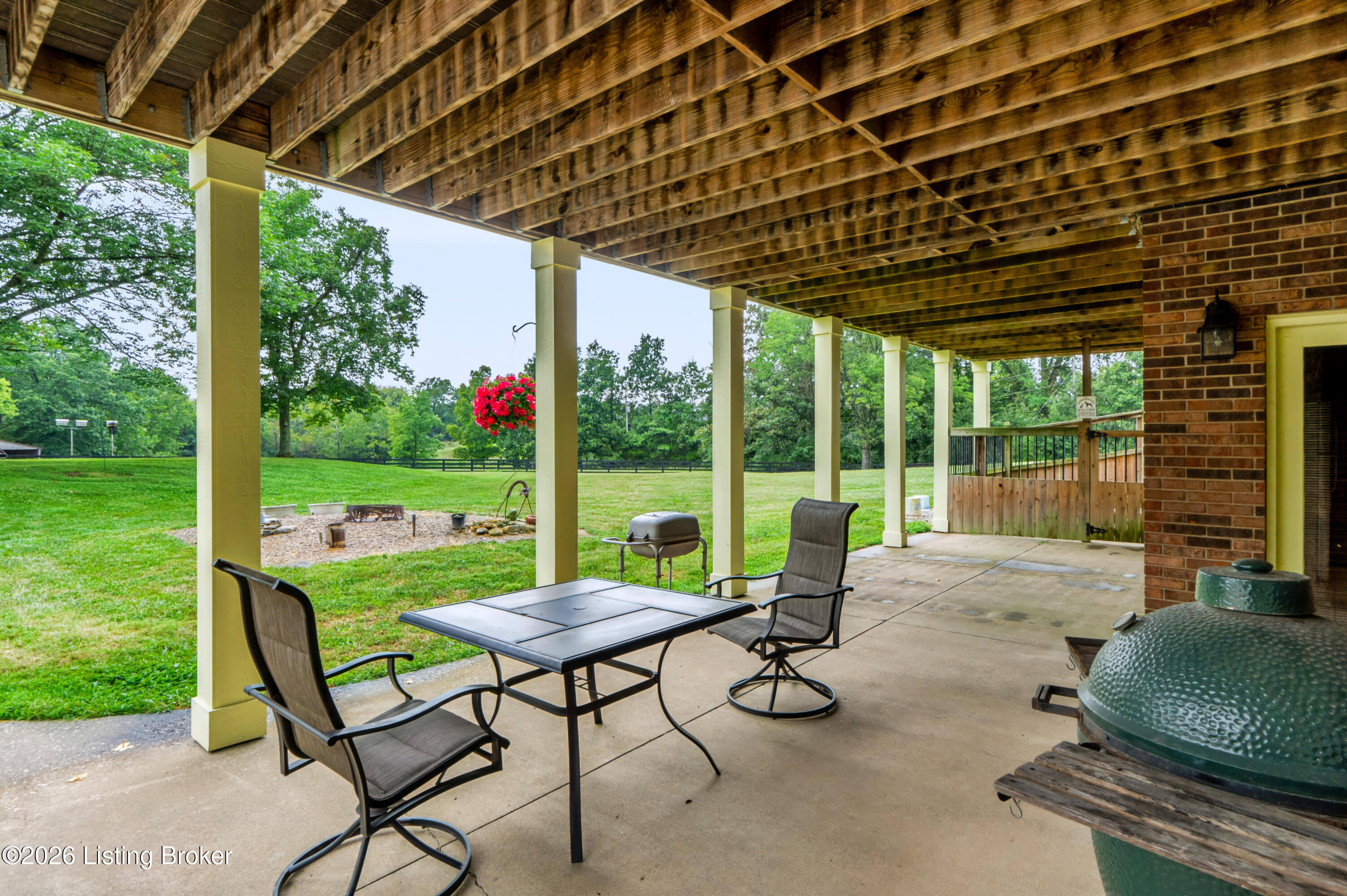 2400 Sir Roberts Way Property Photo 64