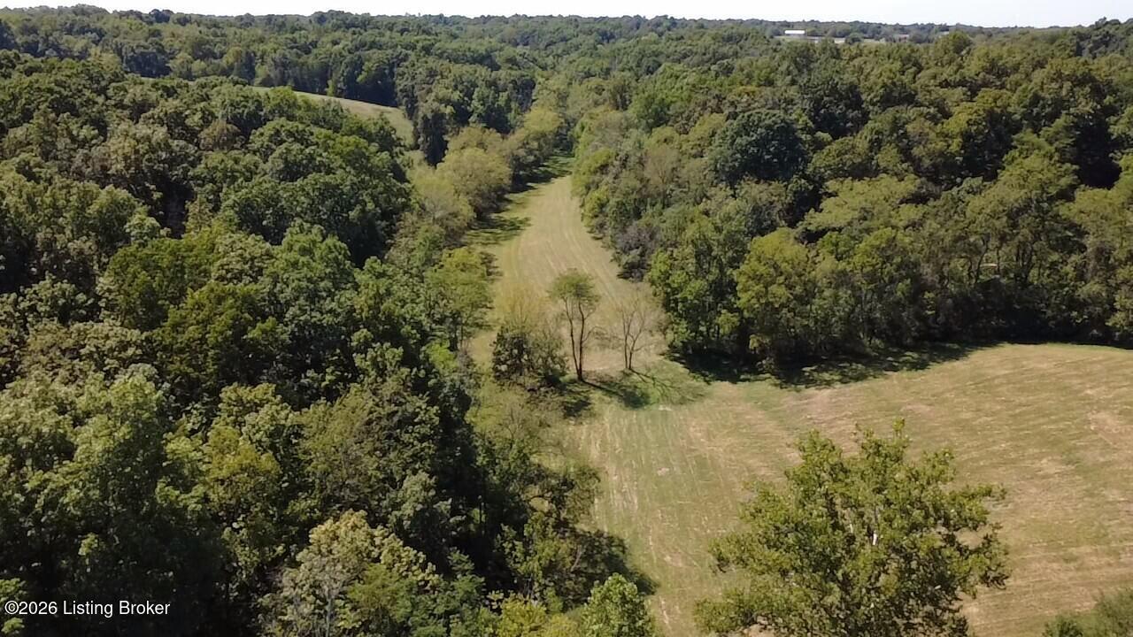 Tr 12 & 13 Samples Ln Property Photo 4