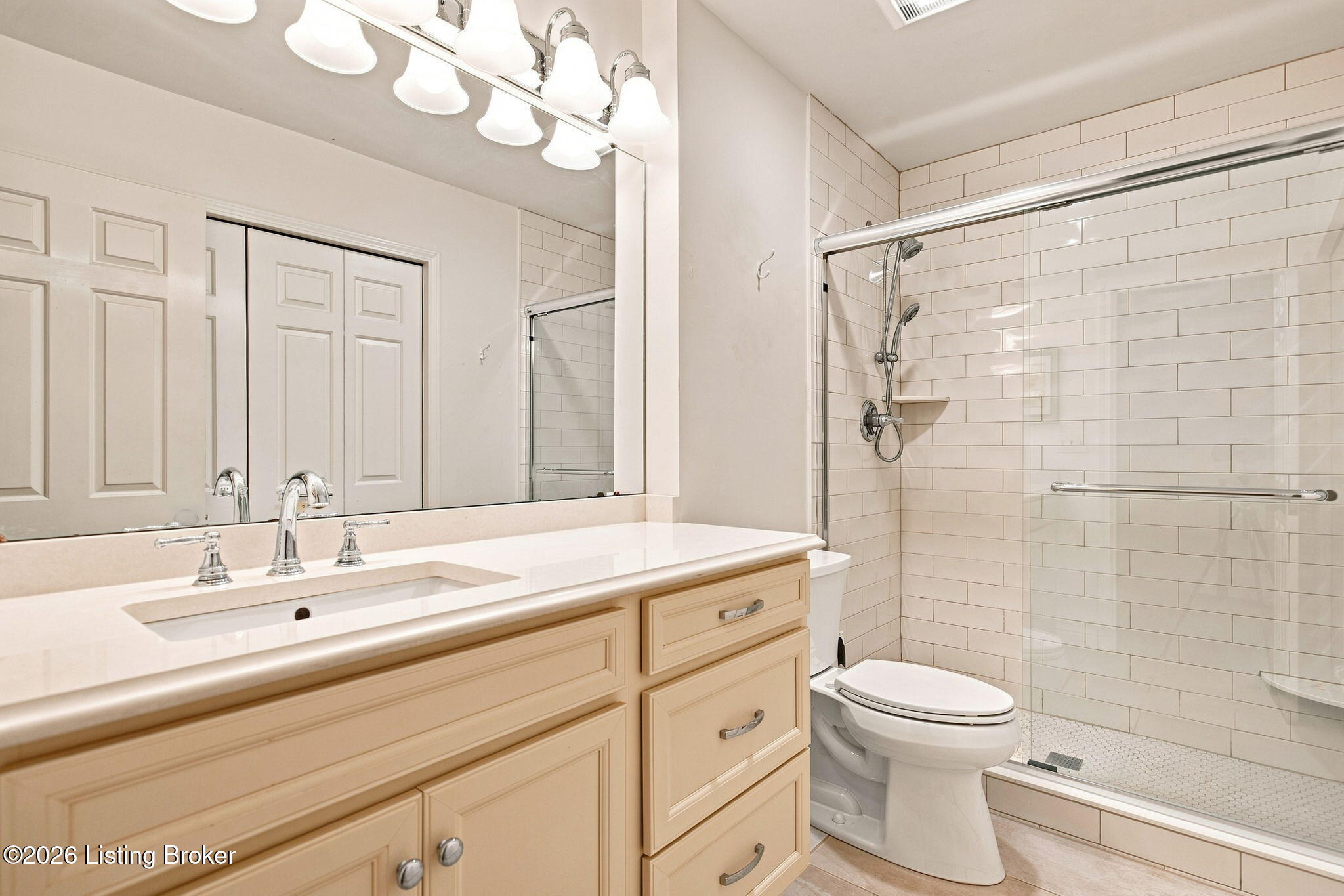 3607 Brownsboro Rd 16 Property Photo 27