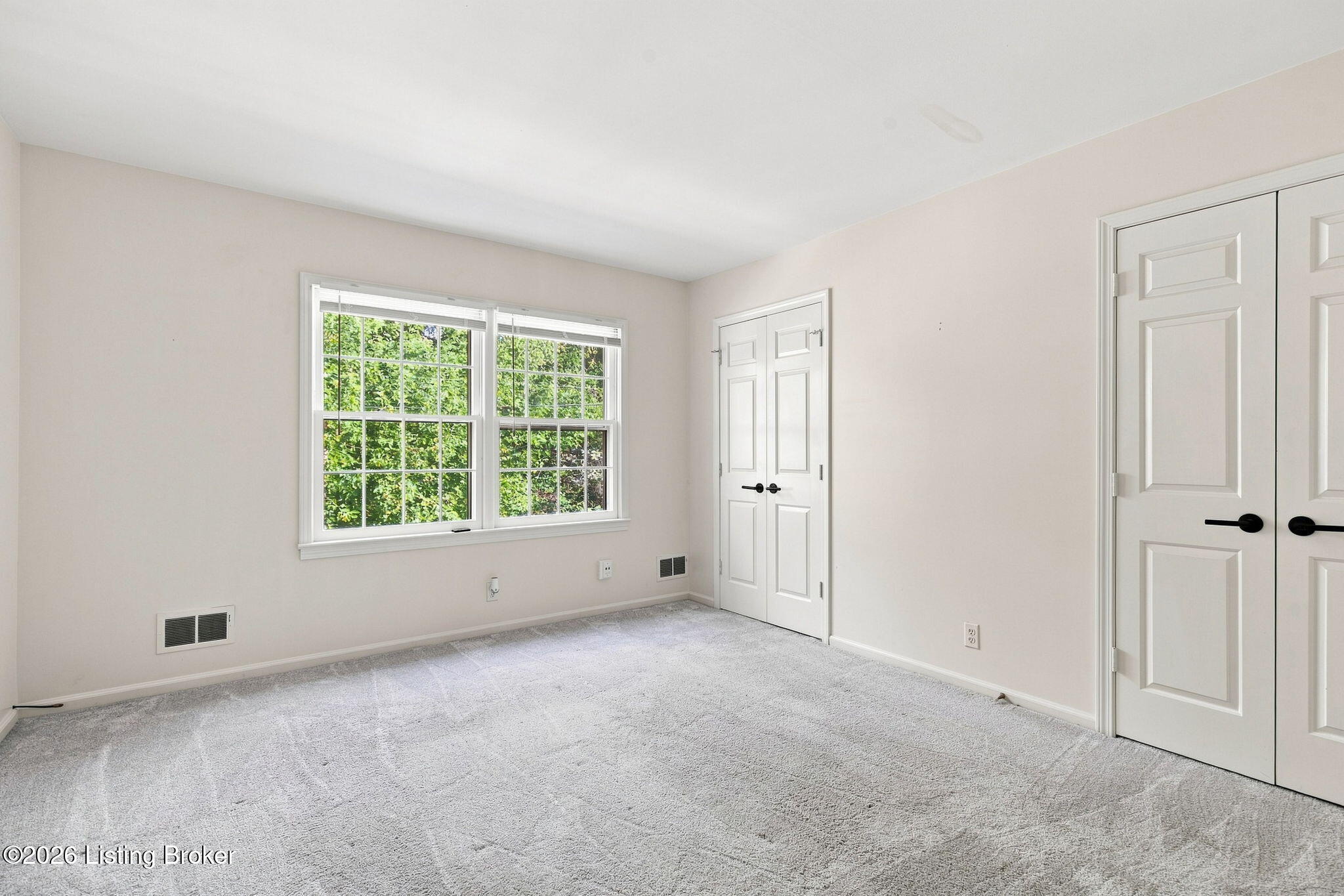 3607 Brownsboro Rd 16 Property Photo 29