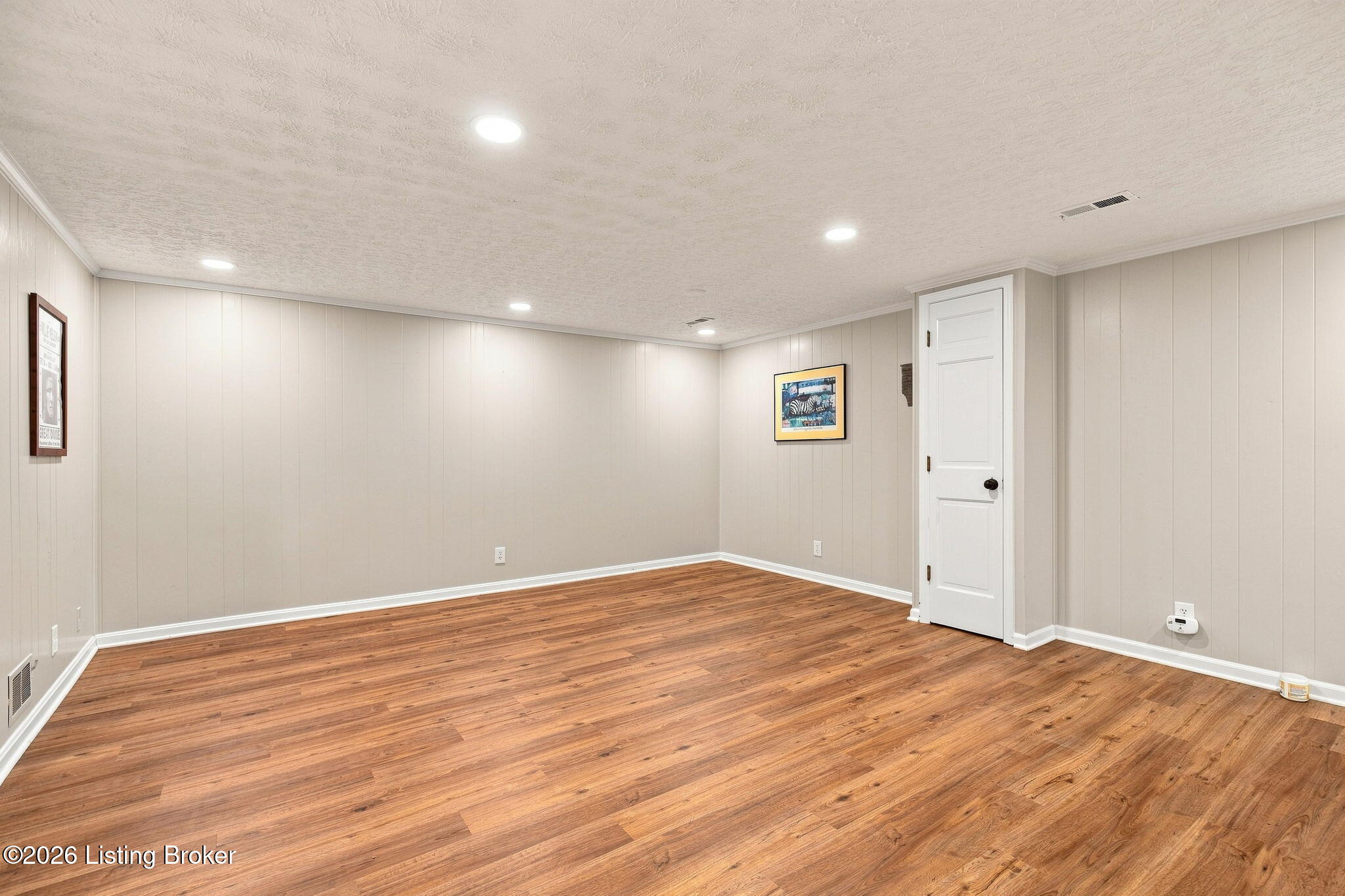 3607 Brownsboro Rd 16 Property Photo 35