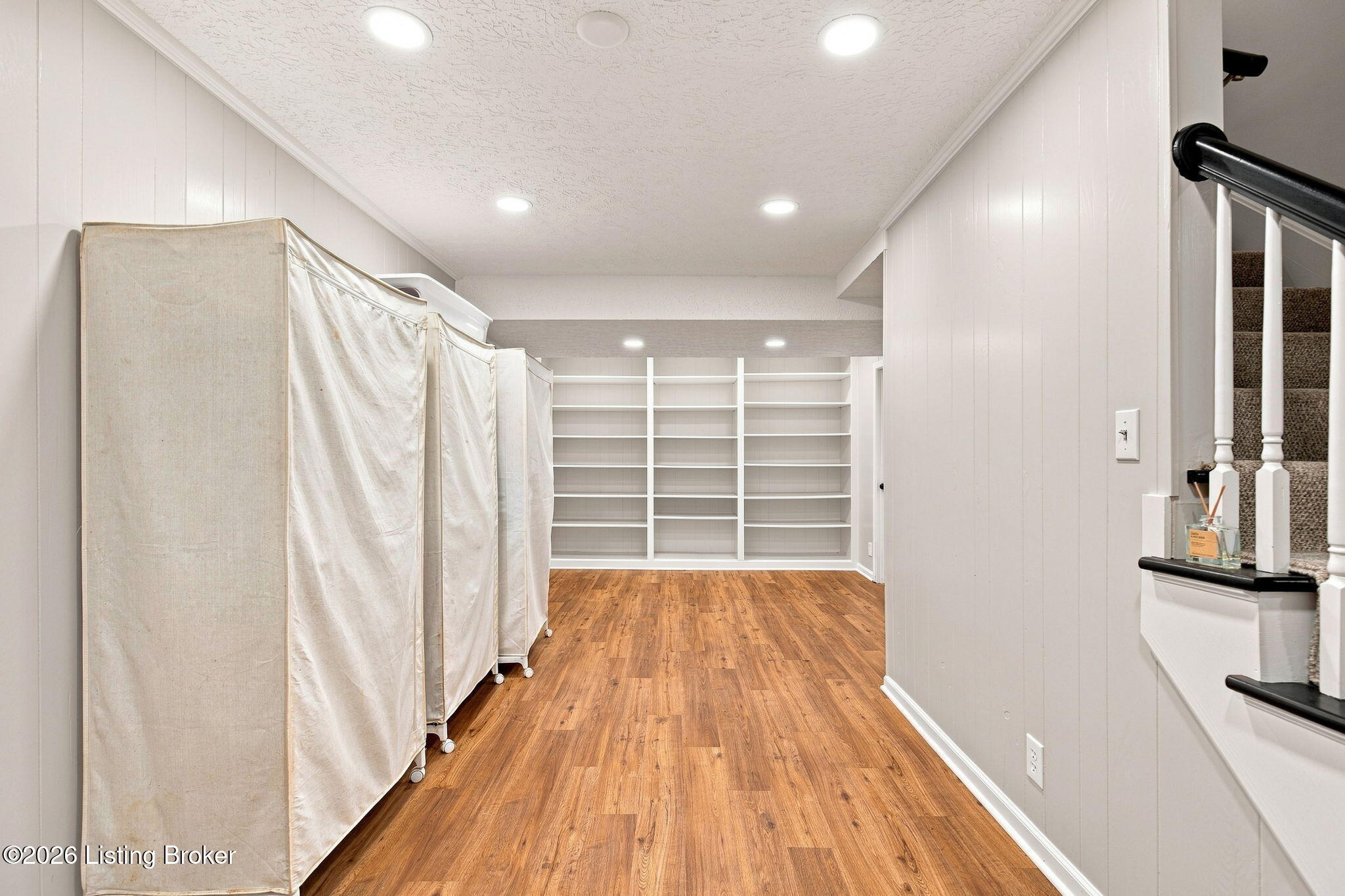 3607 Brownsboro Rd 16 Property Photo 38