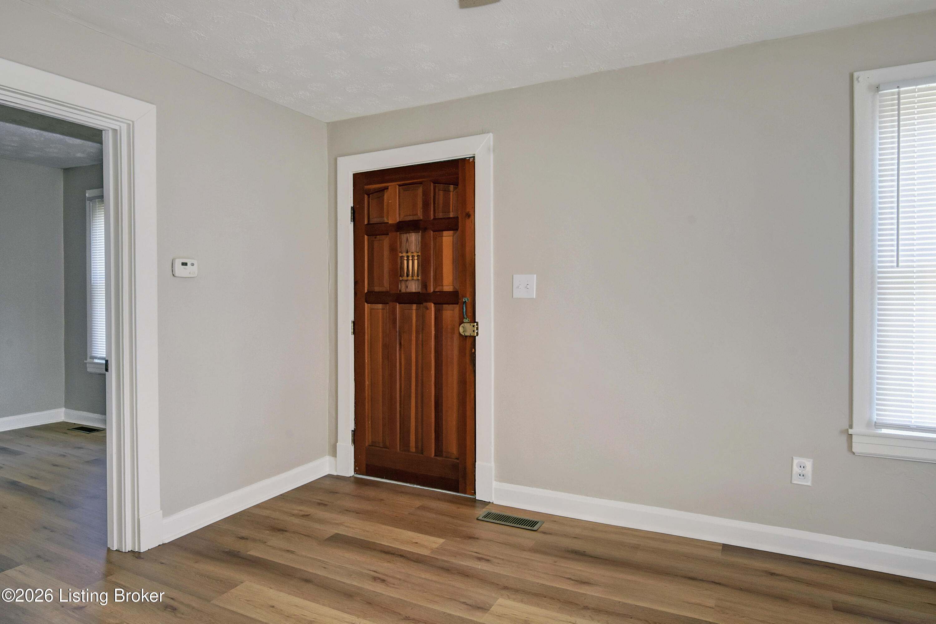 4308 Wells Dr Property Photo 4