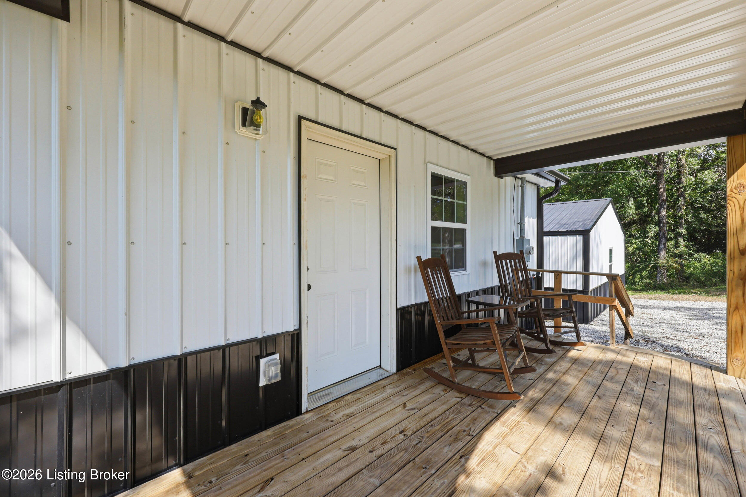 407 High Ridge Dr Property Photo 8