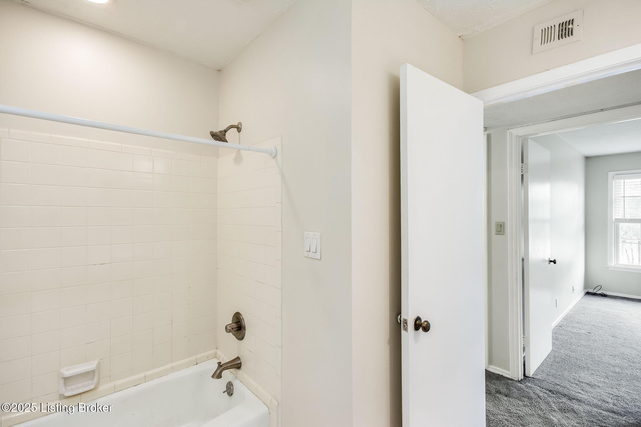 8133 Lake Ave B9 Property Photo 18