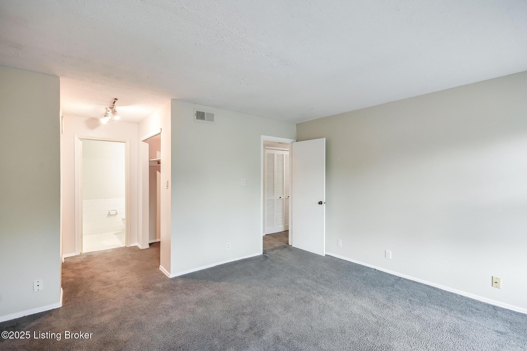 8133 Lake Ave B9 Property Photo 20