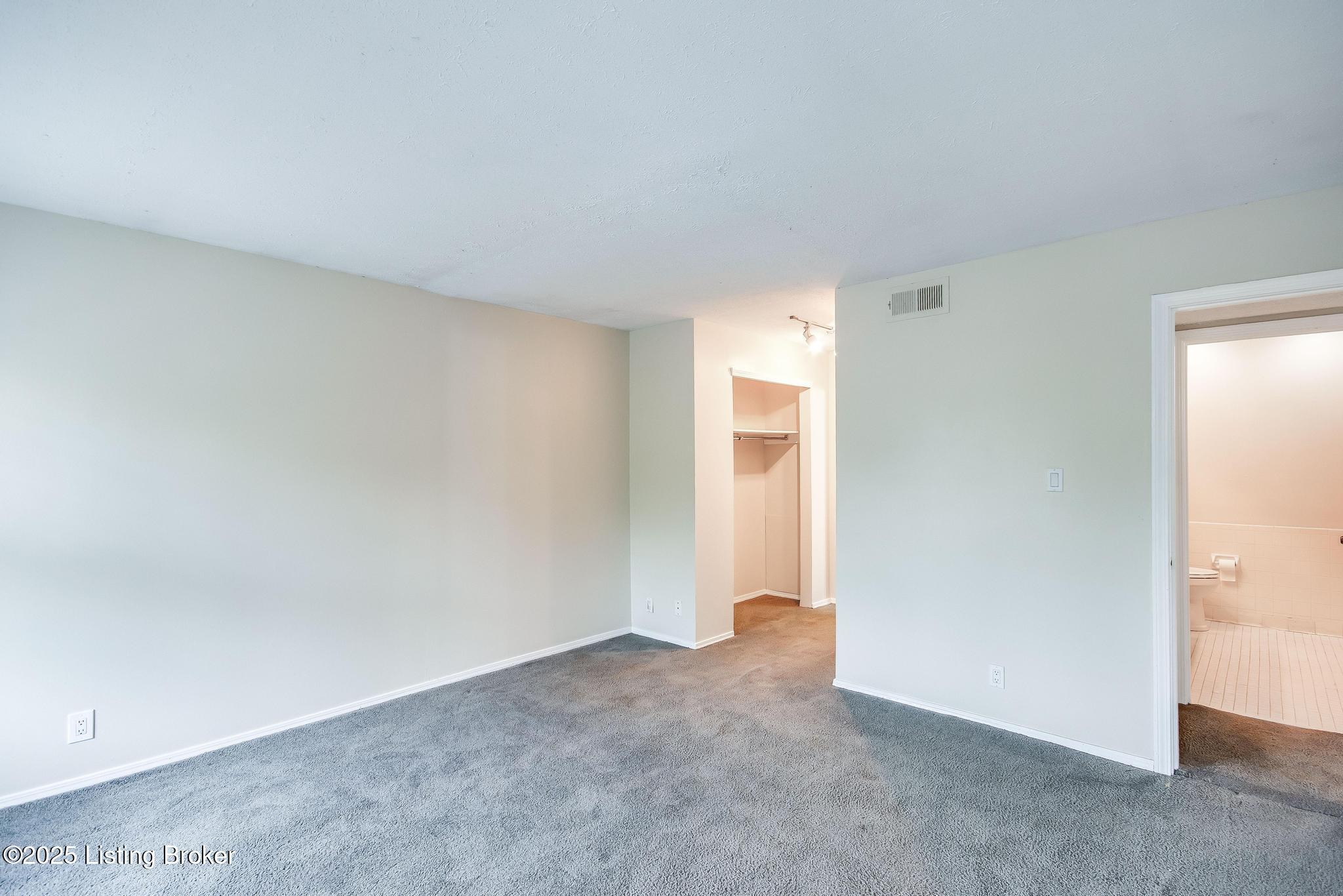 8133 Lake Ave B9 Property Photo 22