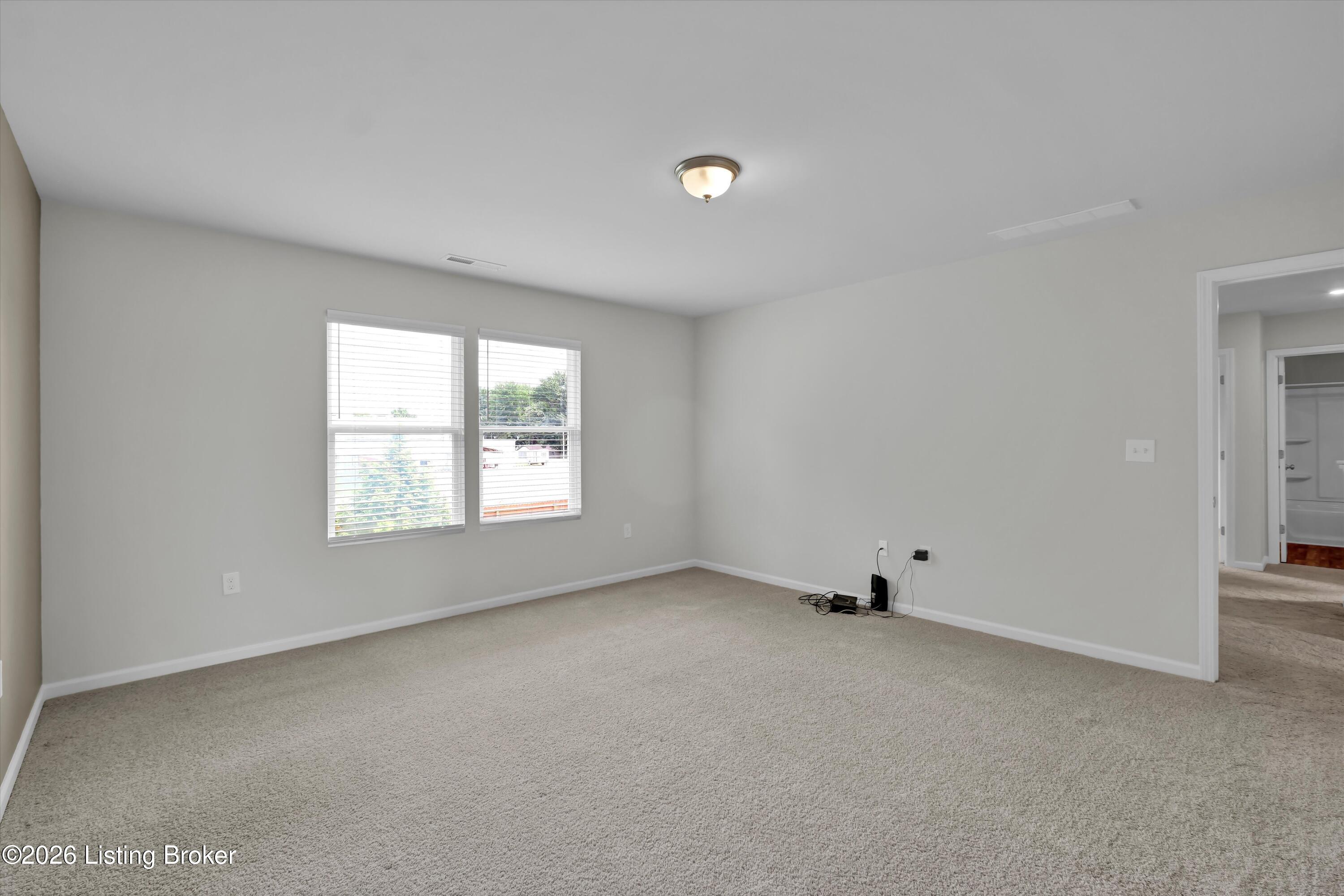 1061 Shady Brook Ln Property Photo 21