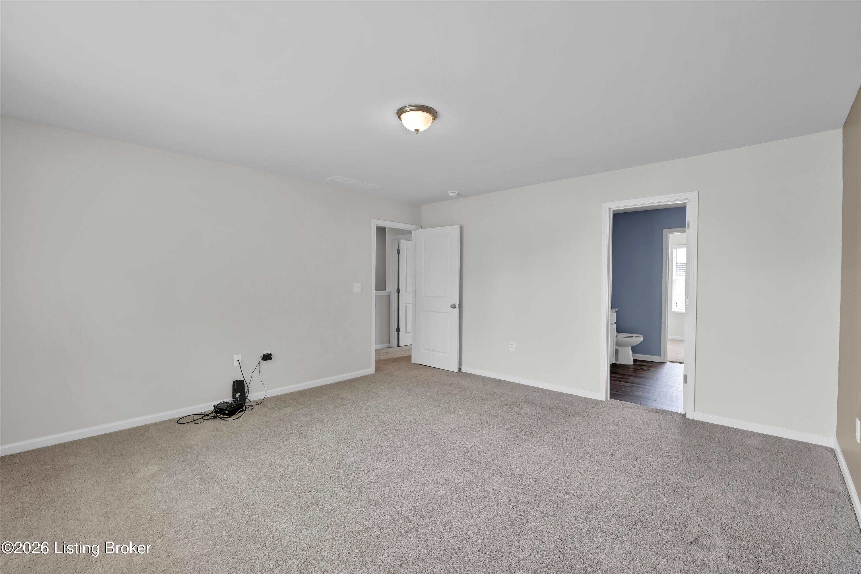 1061 Shady Brook Ln Property Photo 22