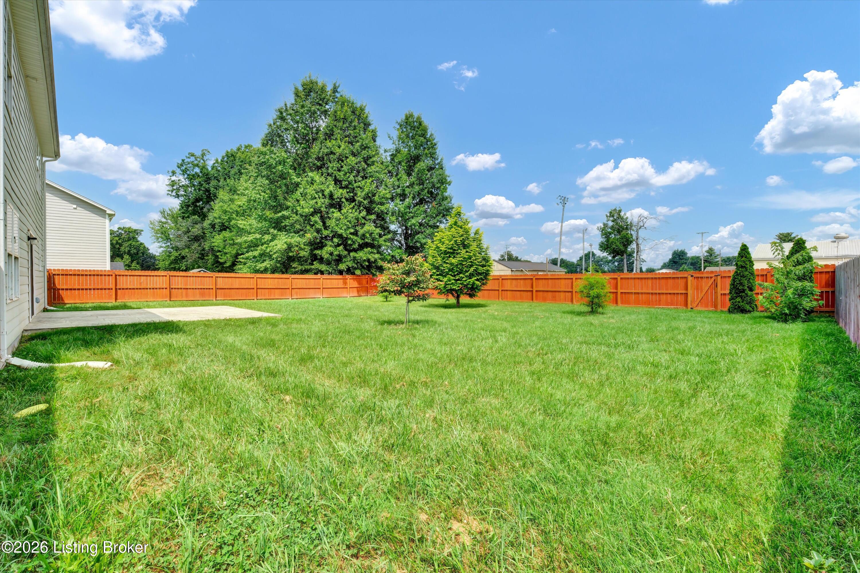 1061 Shady Brook Ln Property Photo 37