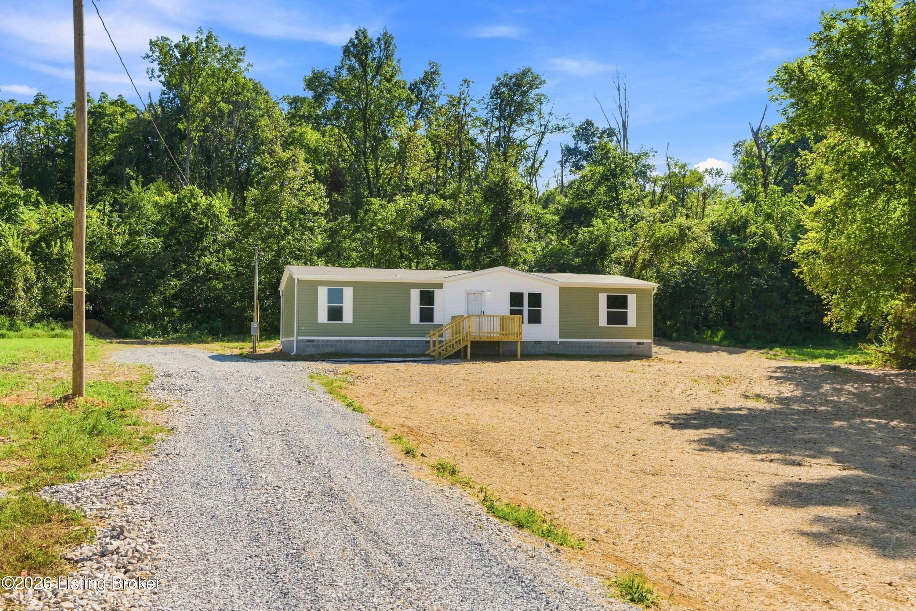 299 Mcdonald Dr Property Photo 3