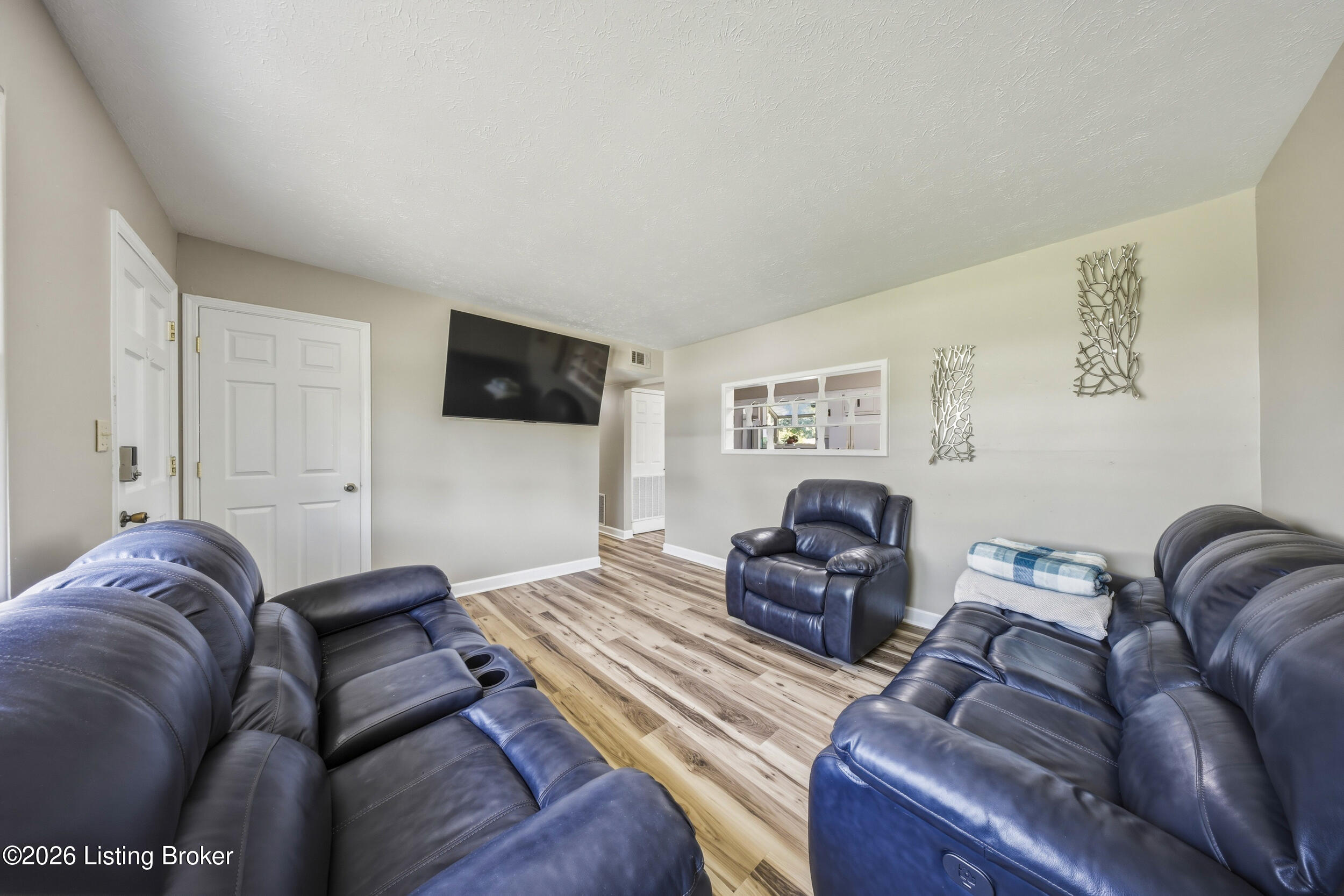 6108 Mount Washington Rd Property Photo 8