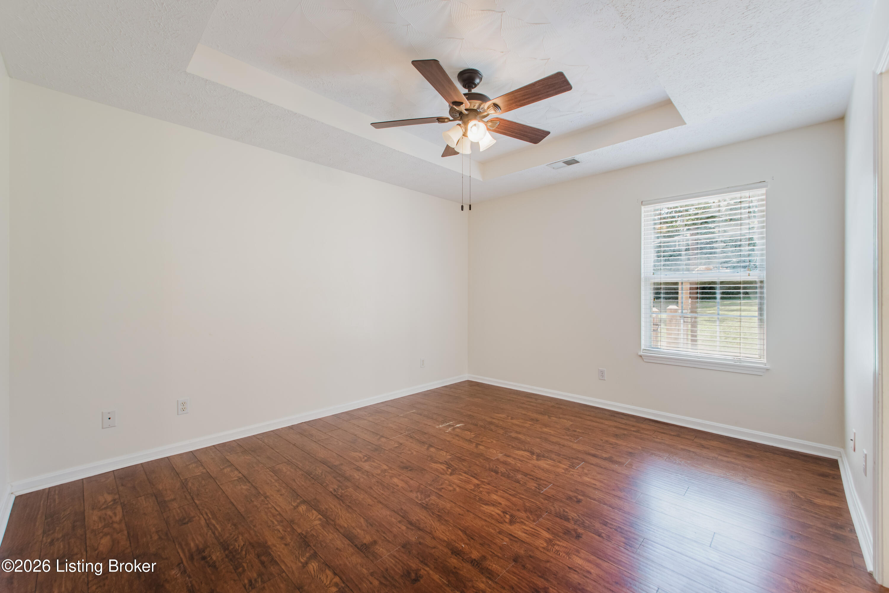 144 Glenview Dr Property Photo 20