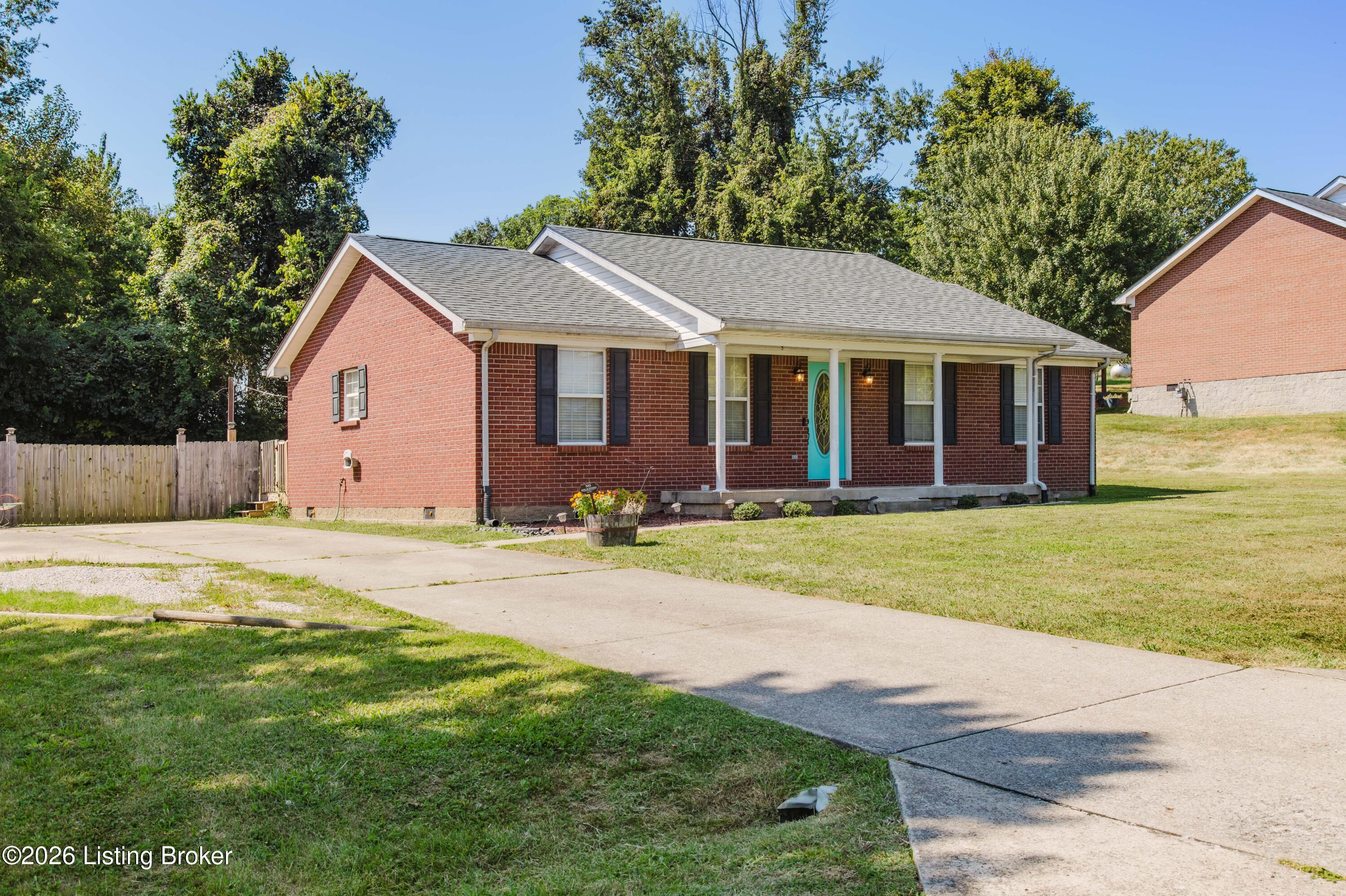 144 Glenview Dr Property Photo 25