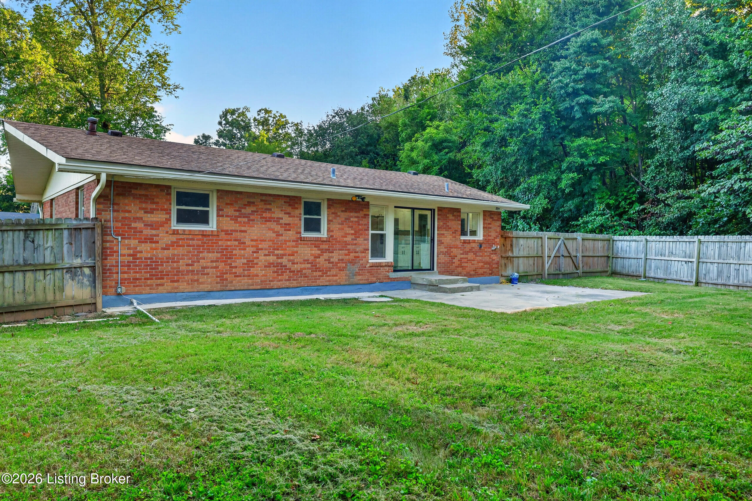 2605 Veronica Dr Property Photo 53