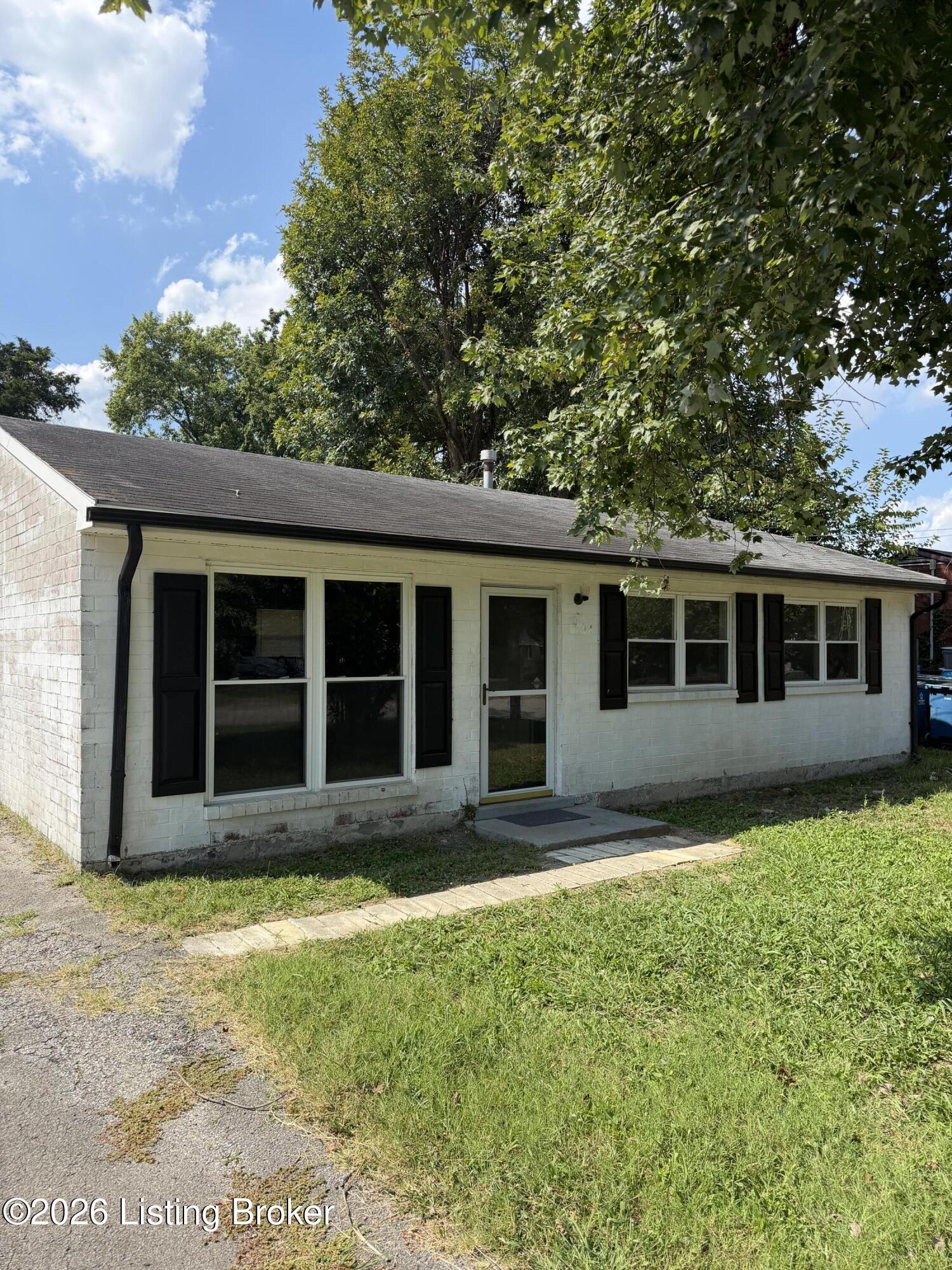 8706 Gary Way Property Photo 1