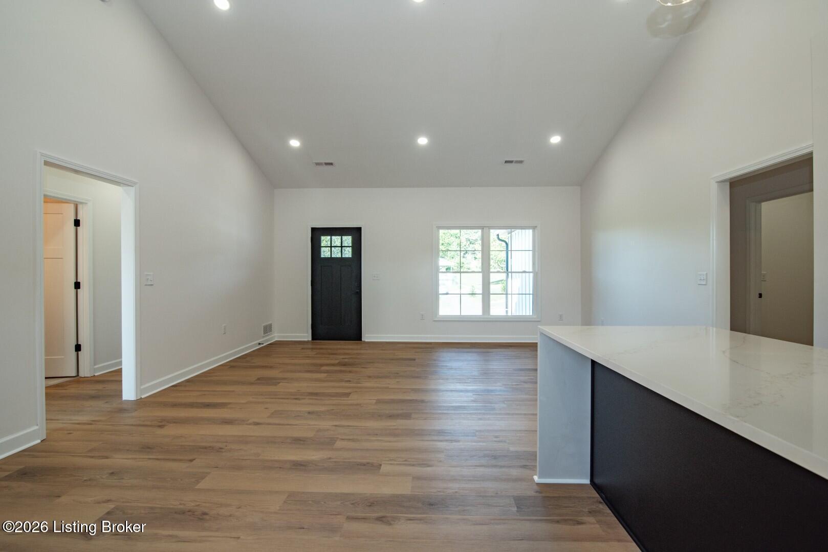 1330 Highway 401 Property Photo 12