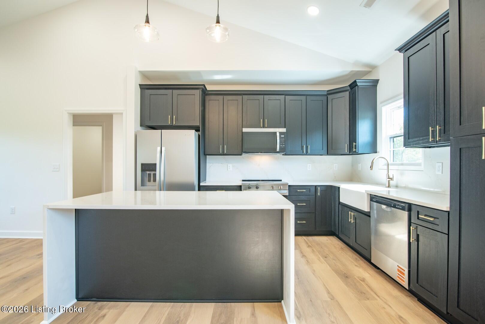 1330 Highway 401 Property Photo 16