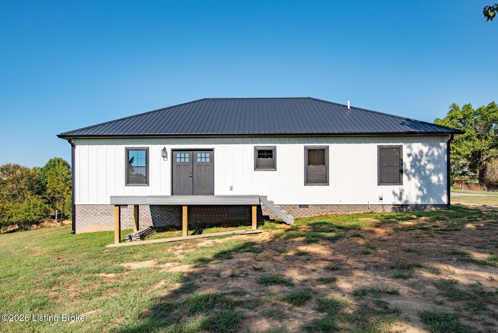 1330 Highway 401 Property Photo 55