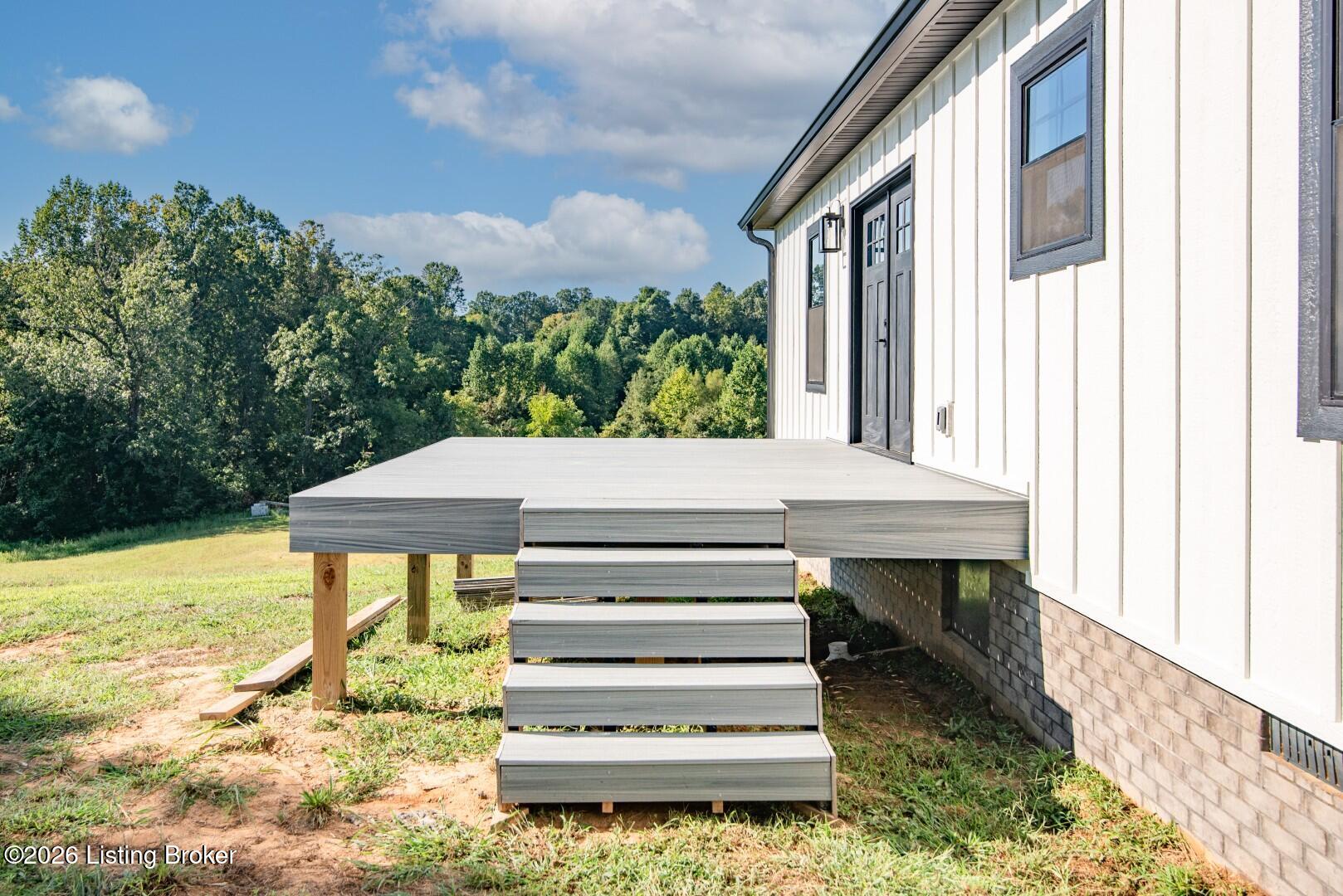 1330 Highway 401 Property Photo 56