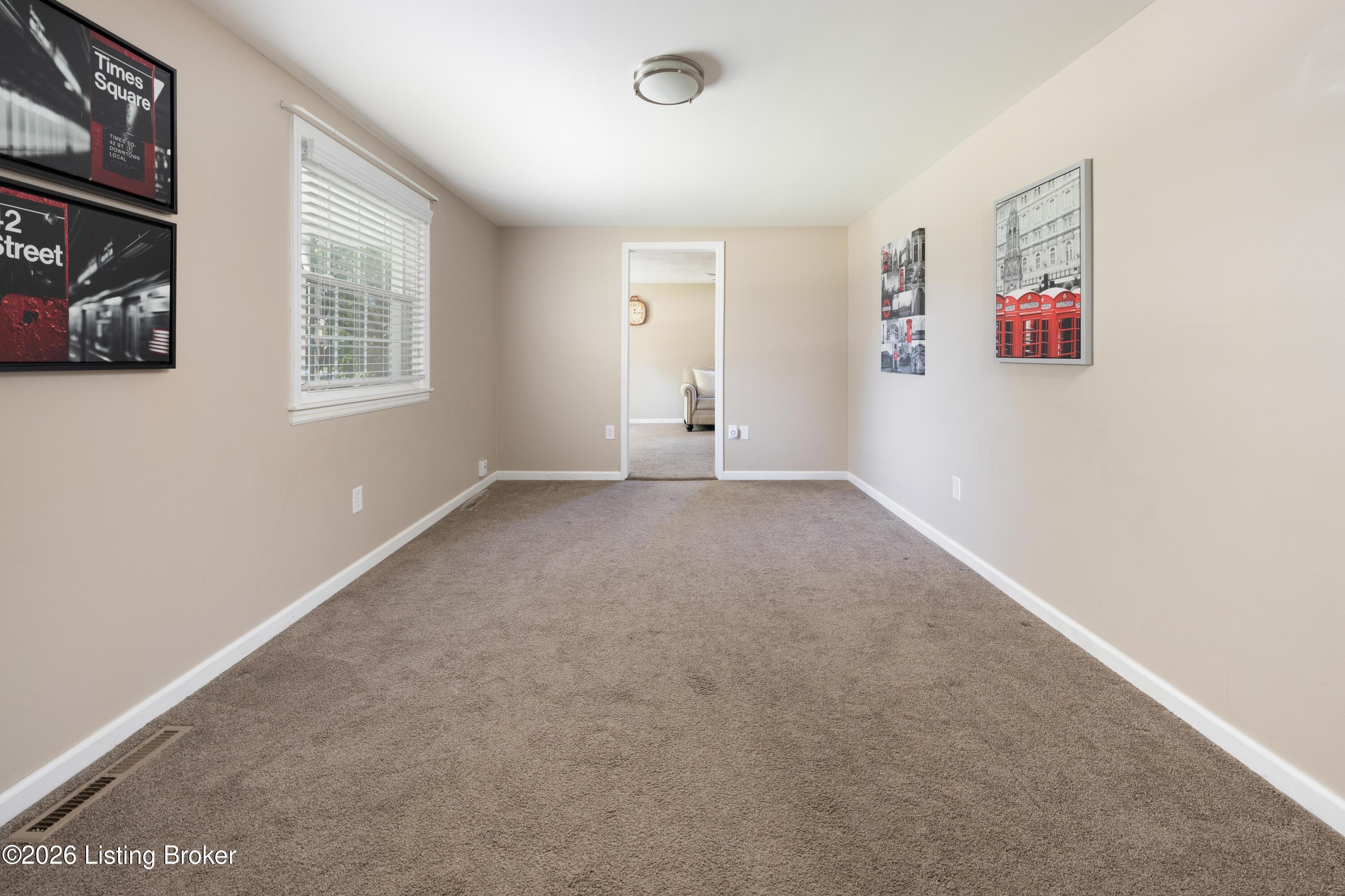 4311 Lynnbrook Dr Property Photo 8