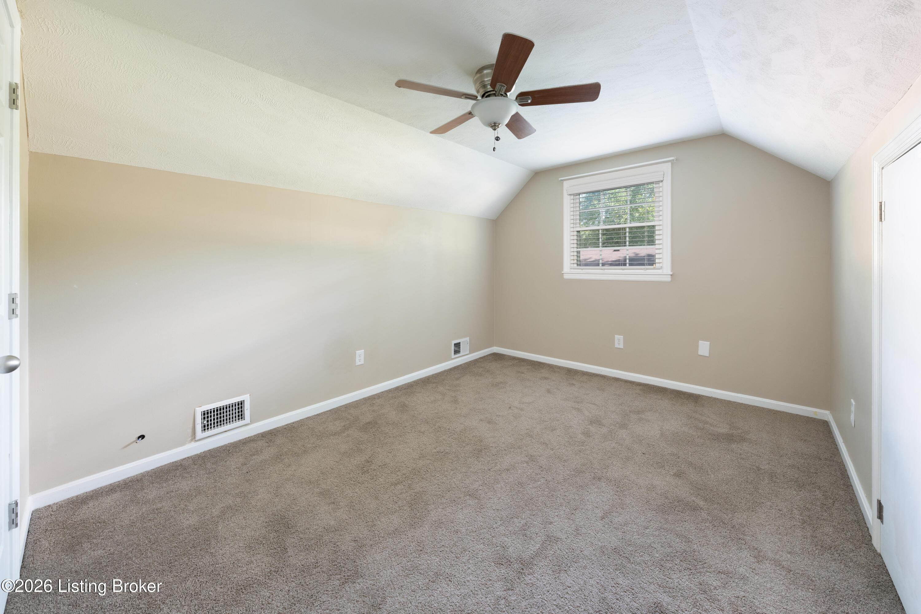 4311 Lynnbrook Dr Property Photo 26