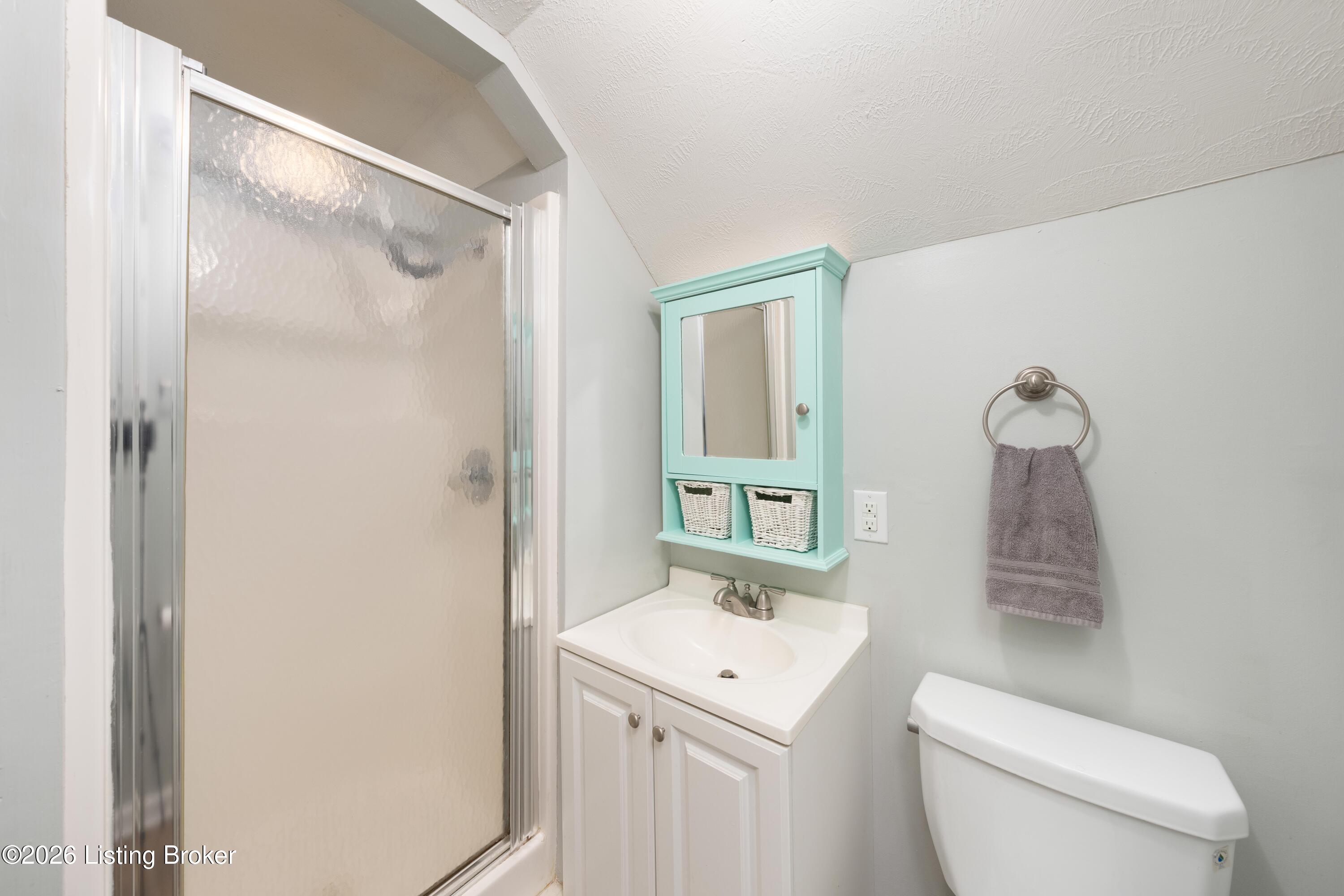 4311 Lynnbrook Dr Property Photo 27