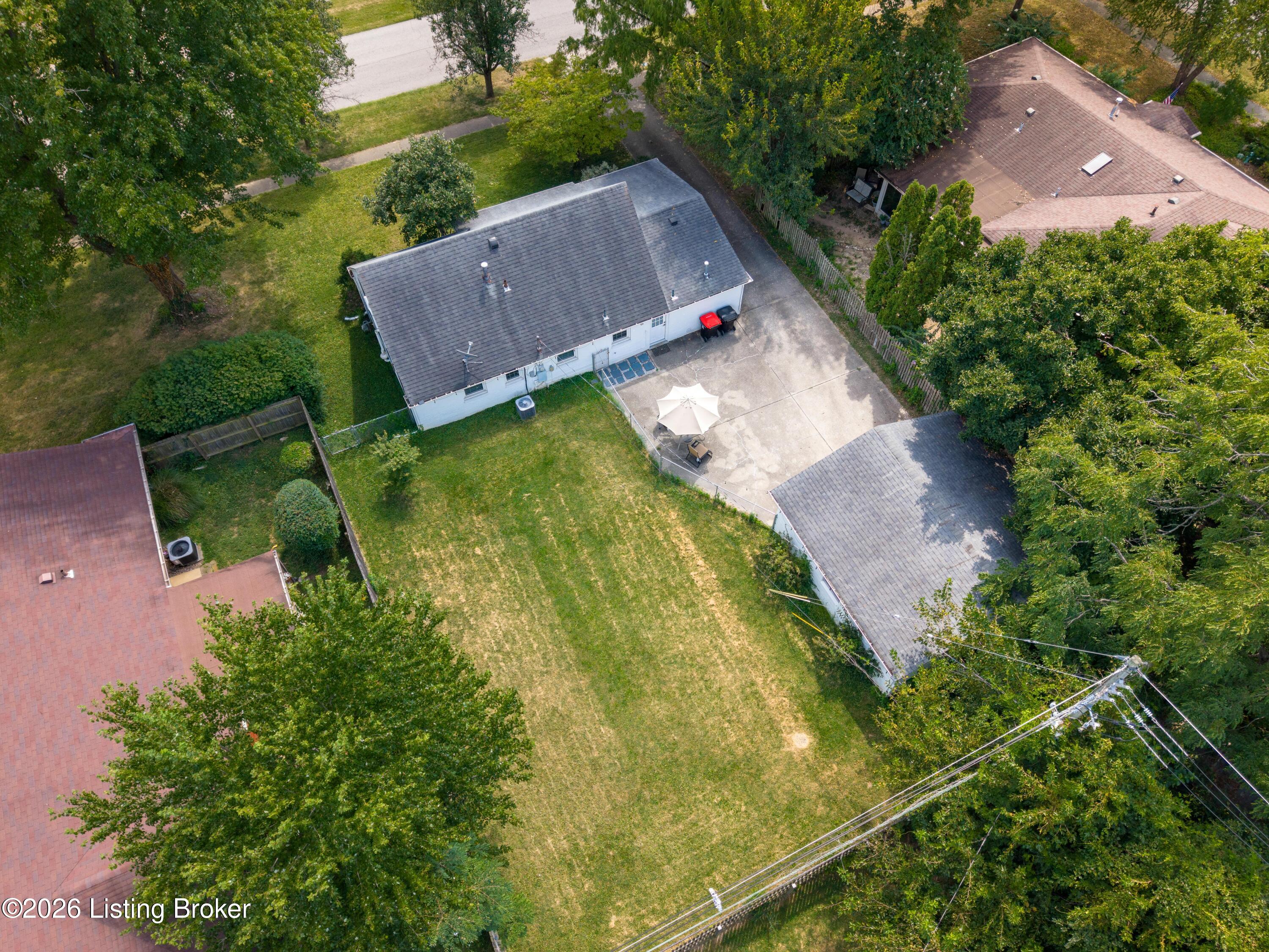4311 Lynnbrook Dr Property Photo 29