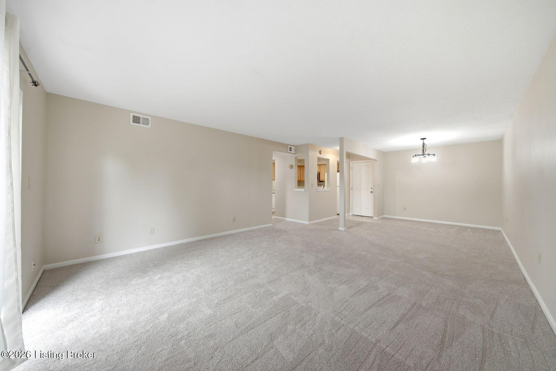 708 La Fontenay Ct Property Photo 13