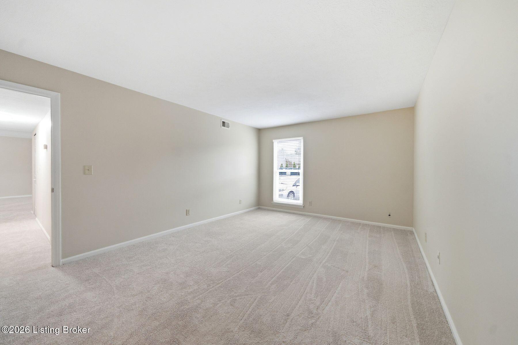 708 La Fontenay Ct Property Photo 25