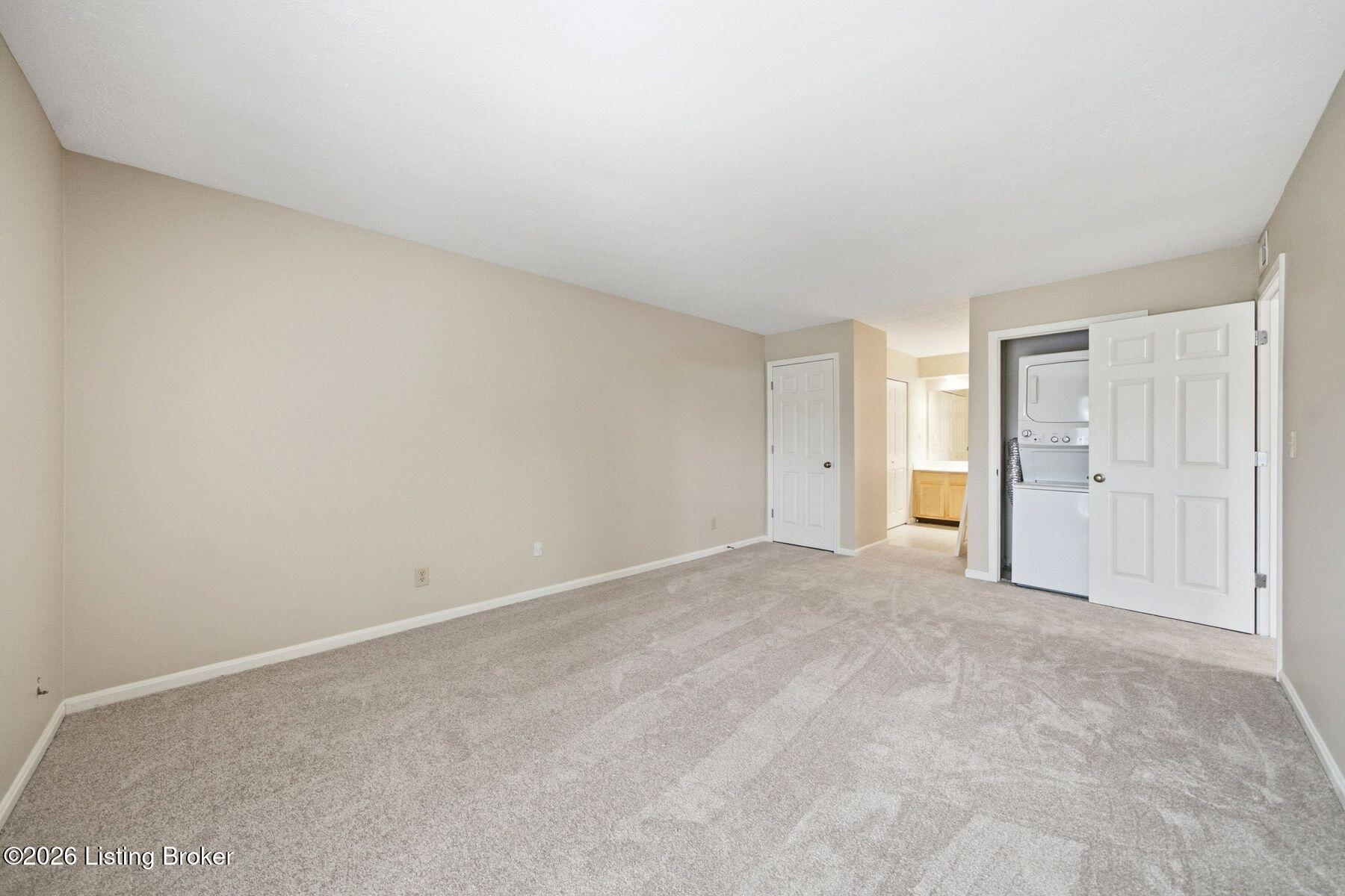 708 La Fontenay Ct Property Photo 26