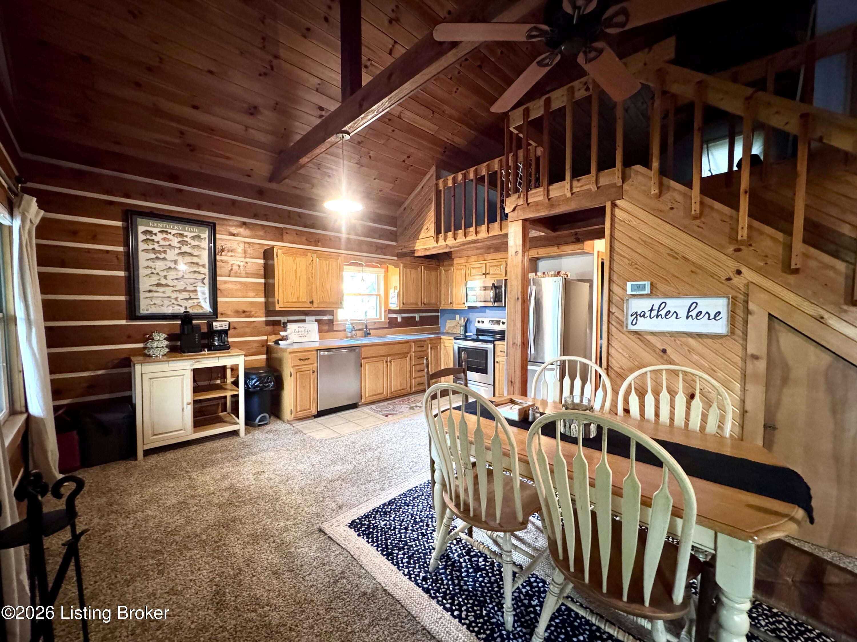 471 Timberlake Ln Property Photo 14