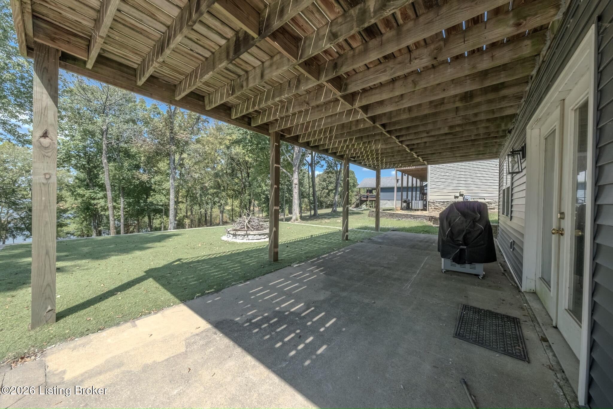 1519 Sandy Beach Ln Property Photo 60
