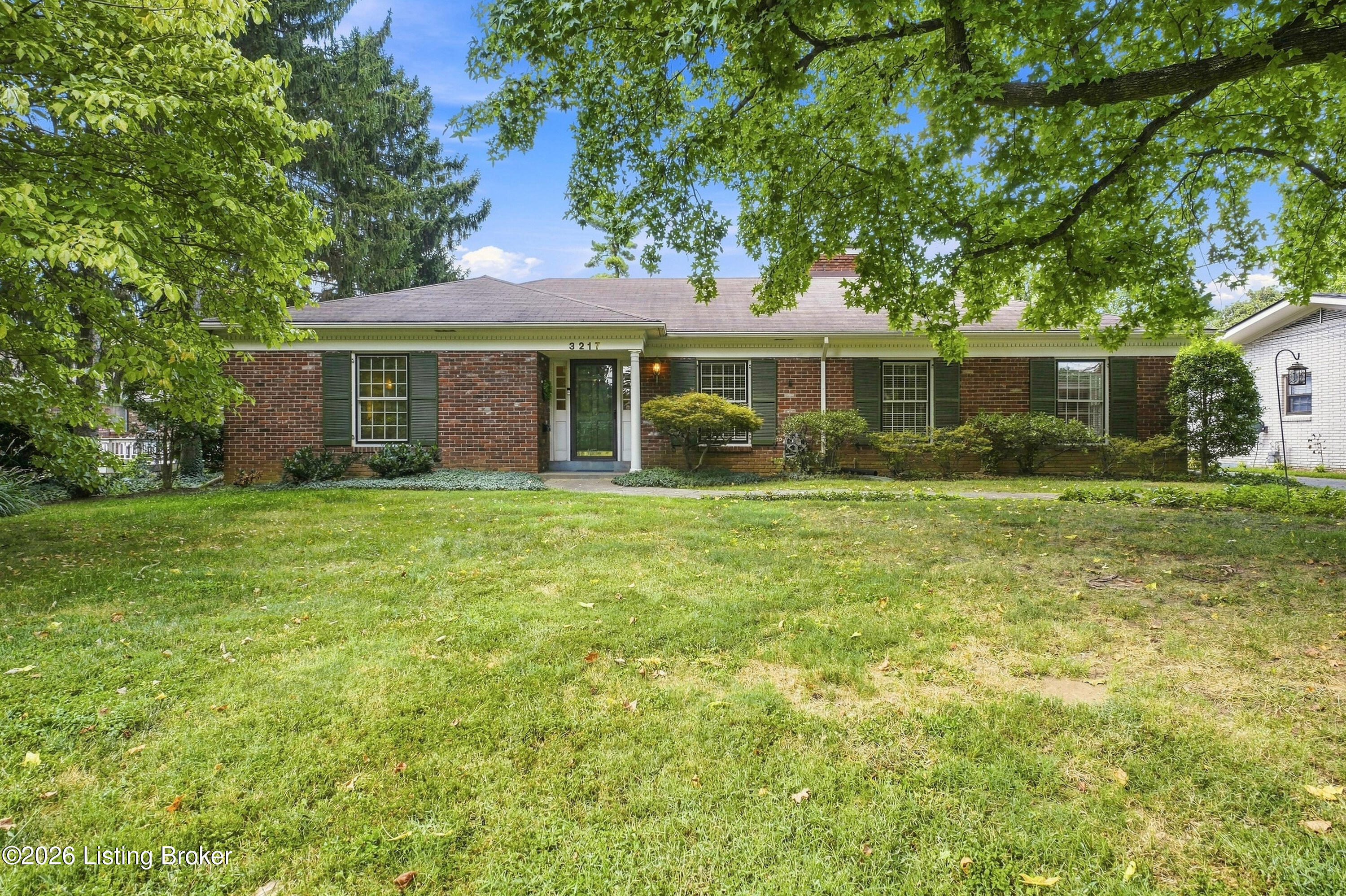 3217 Dundee Rd Property Photo 2