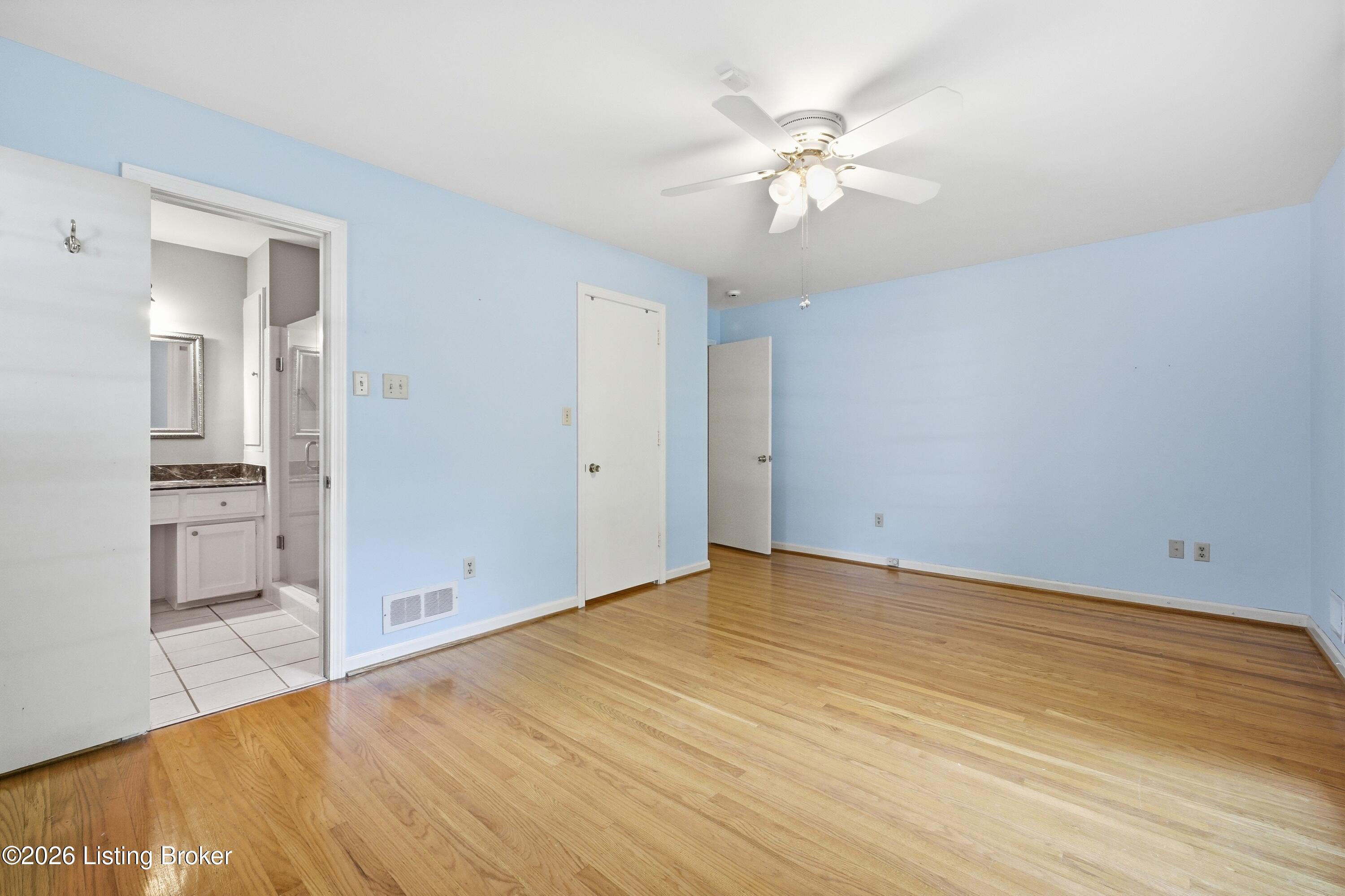 3217 Dundee Rd Property Photo 39