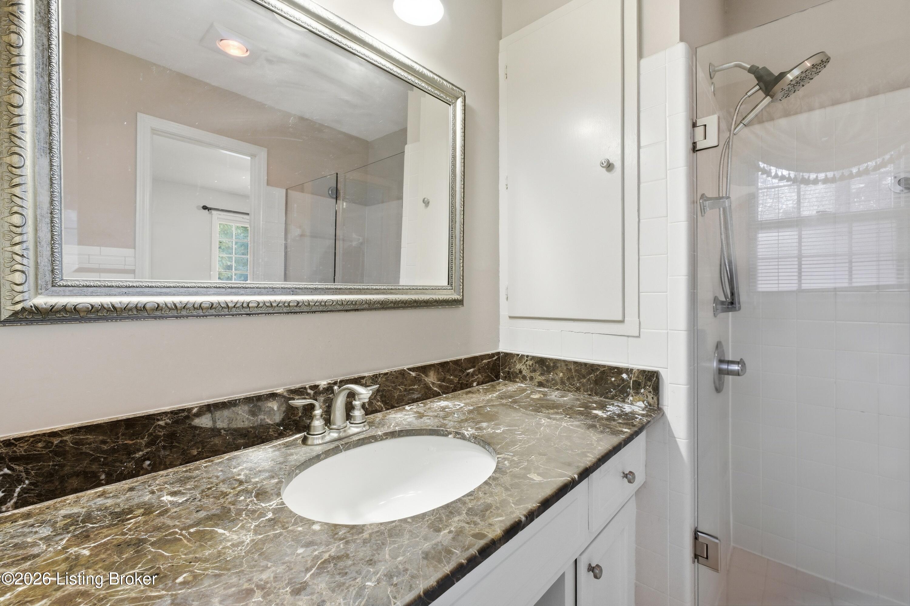 3217 Dundee Rd Property Photo 43