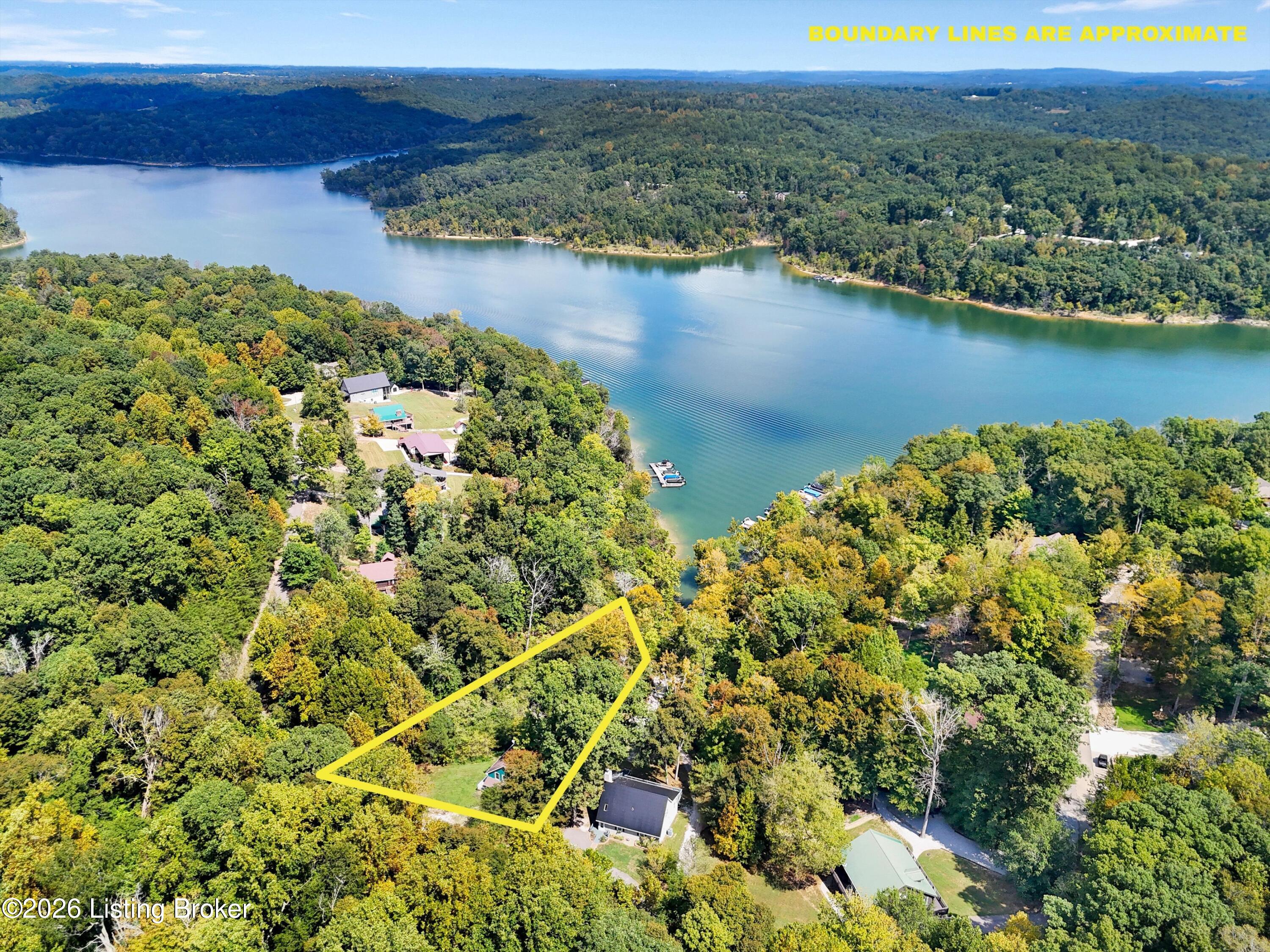 651 Lochober Rd Property Photo 4