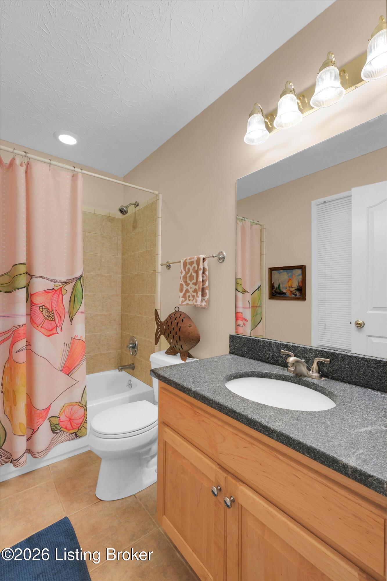 651 Lochober Rd Property Photo 23