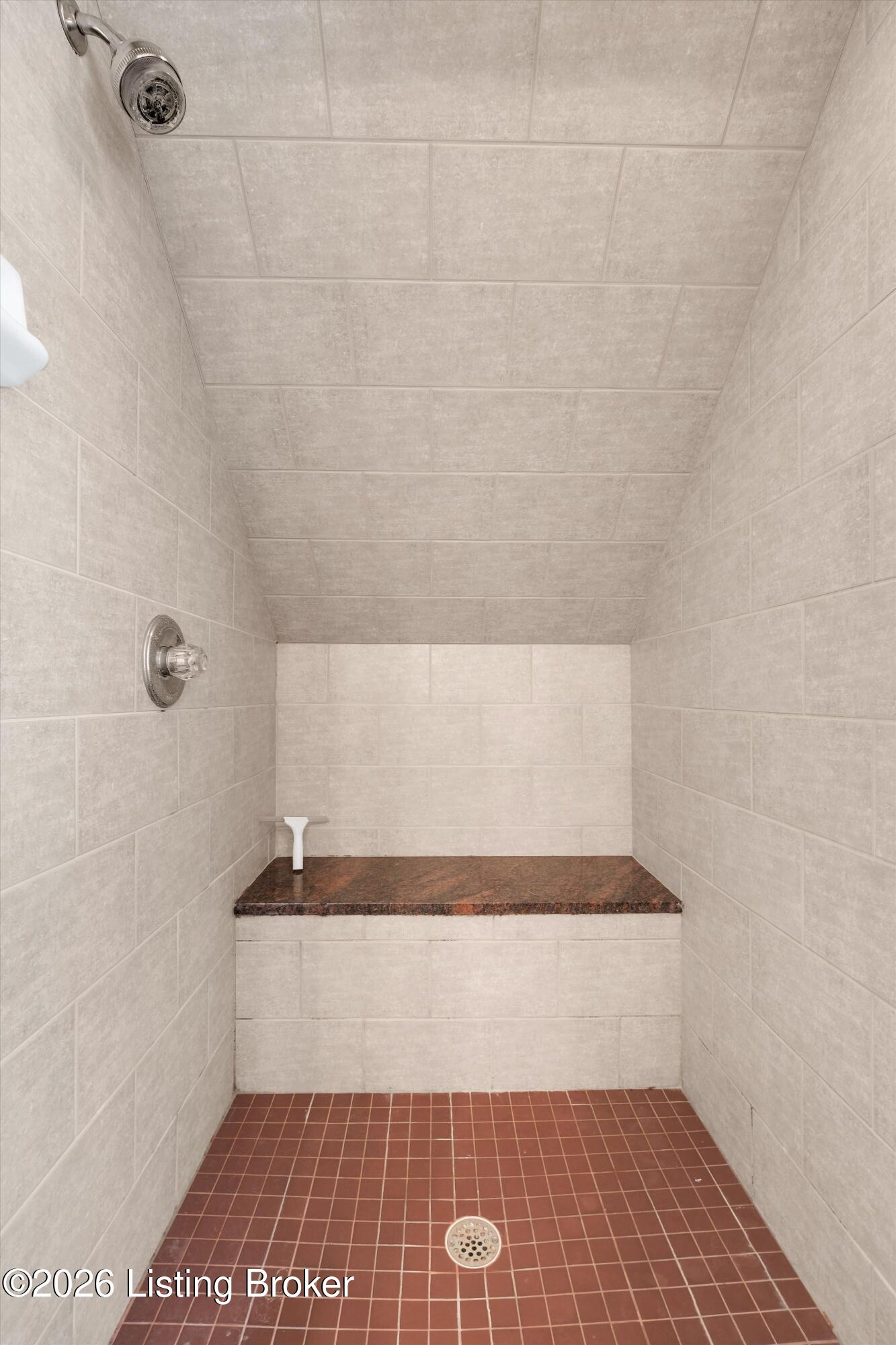651 Lochober Rd Property Photo 33