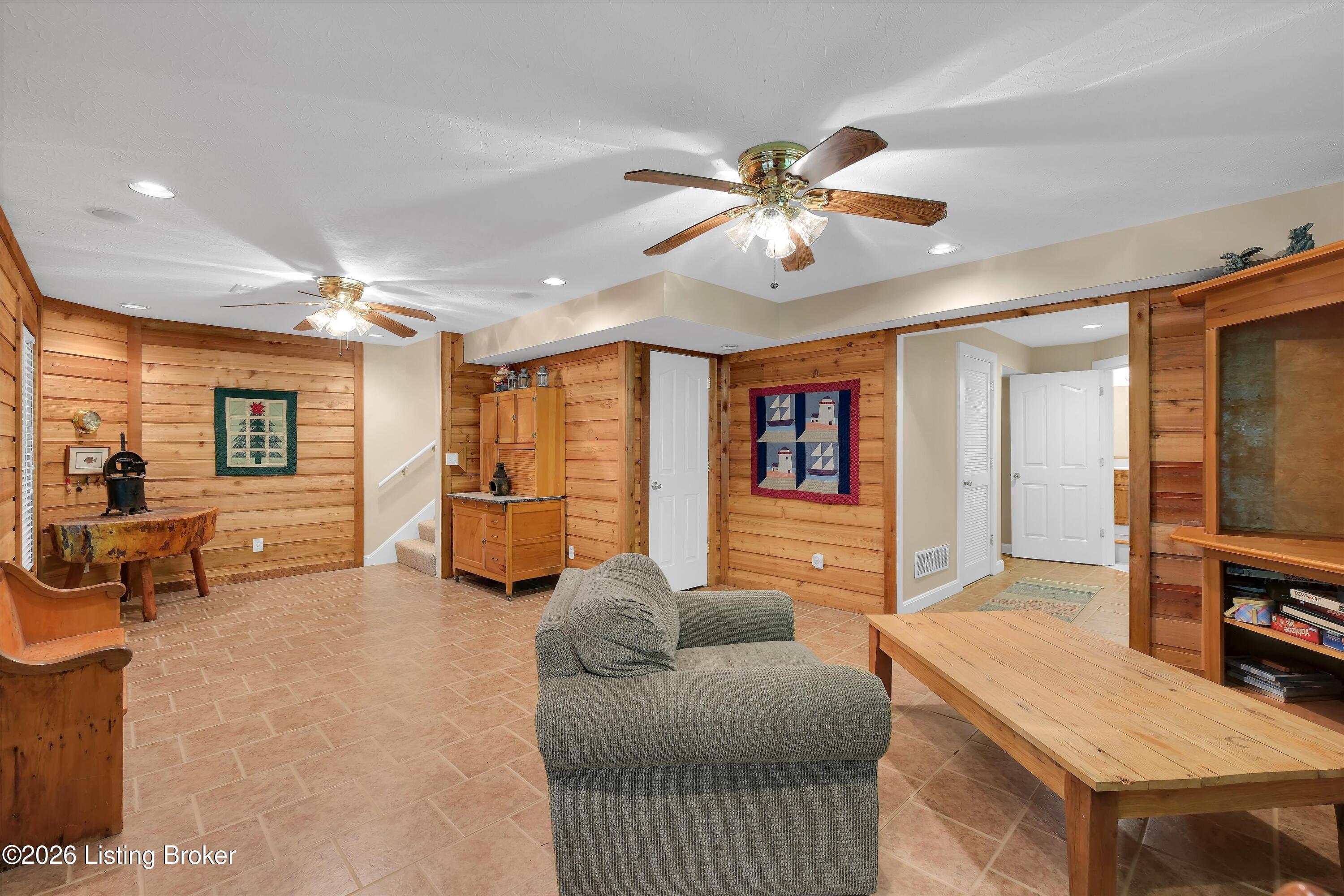 651 Lochober Rd Property Photo 36