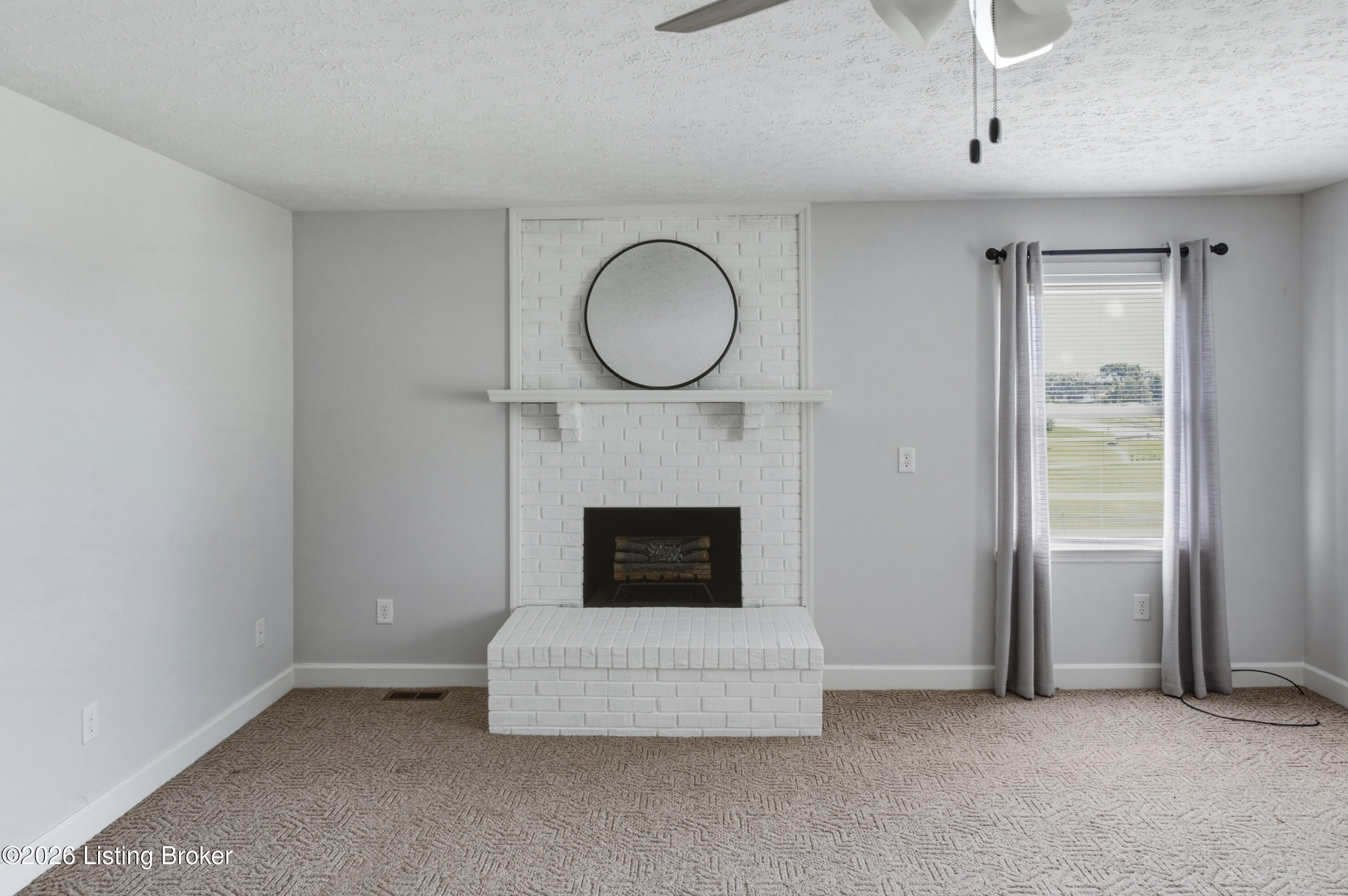 2440 Bardstown Rd Property Photo 7