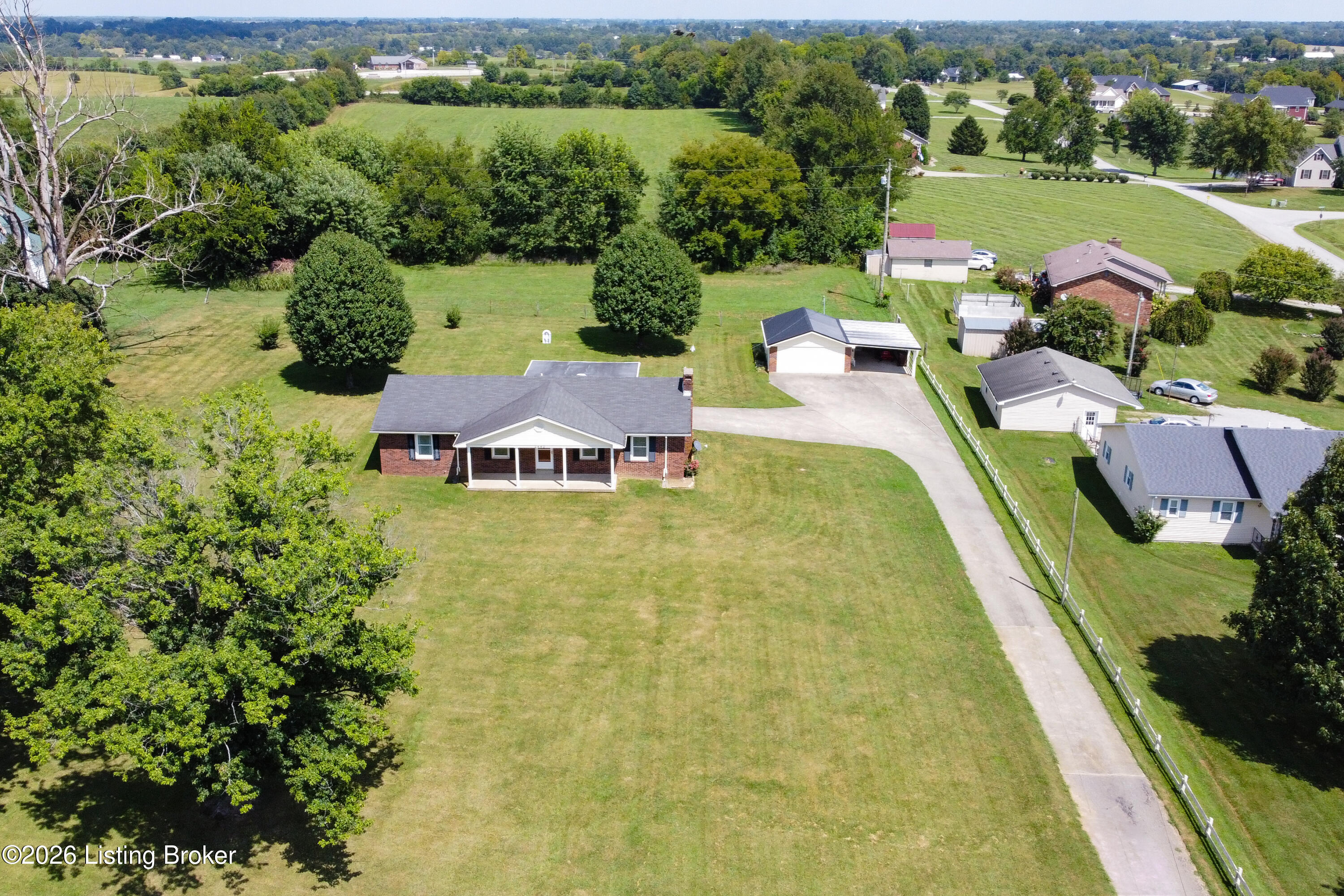 2440 Bardstown Rd Property Photo 52