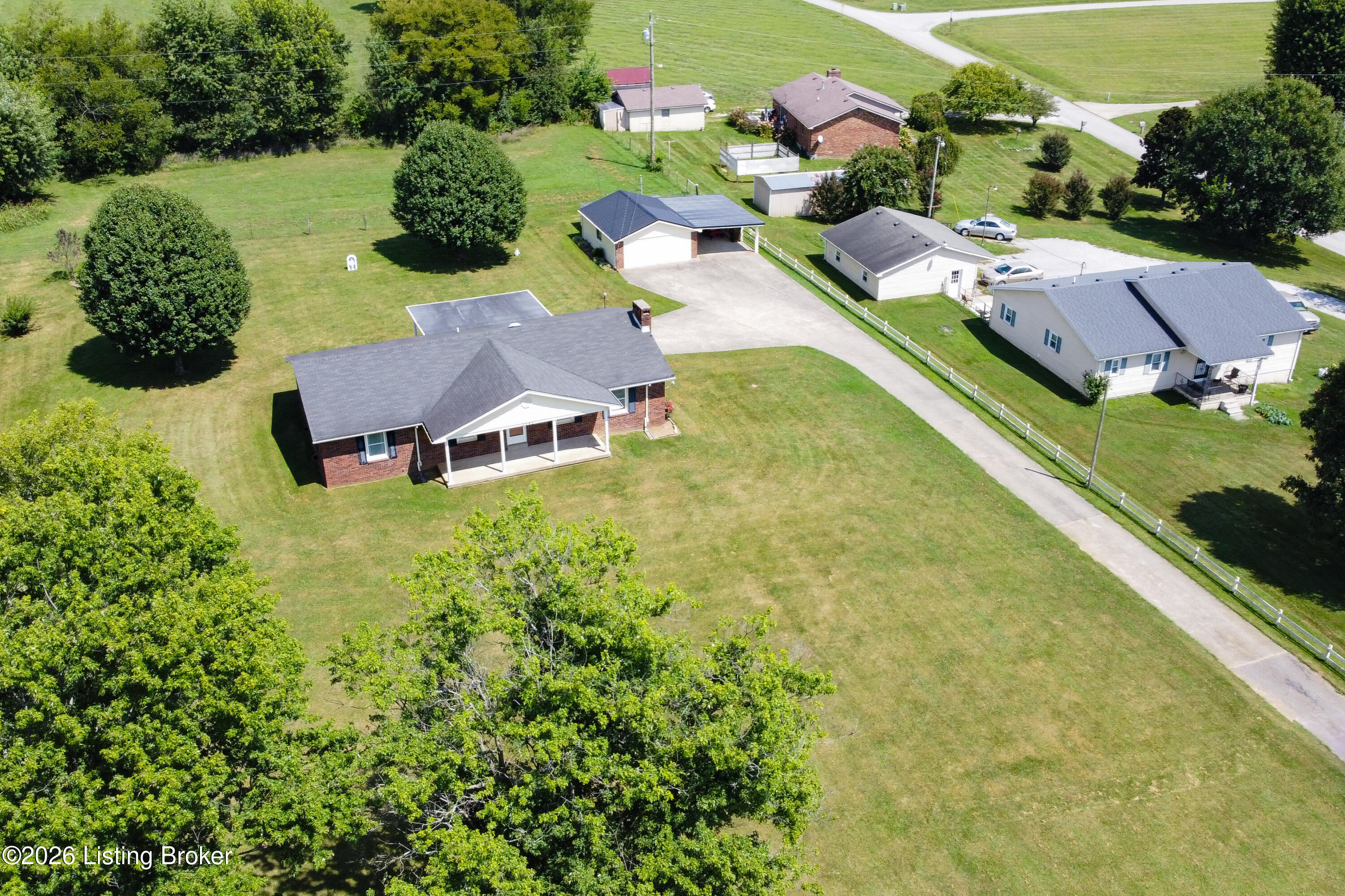 2440 Bardstown Rd Property Photo 53