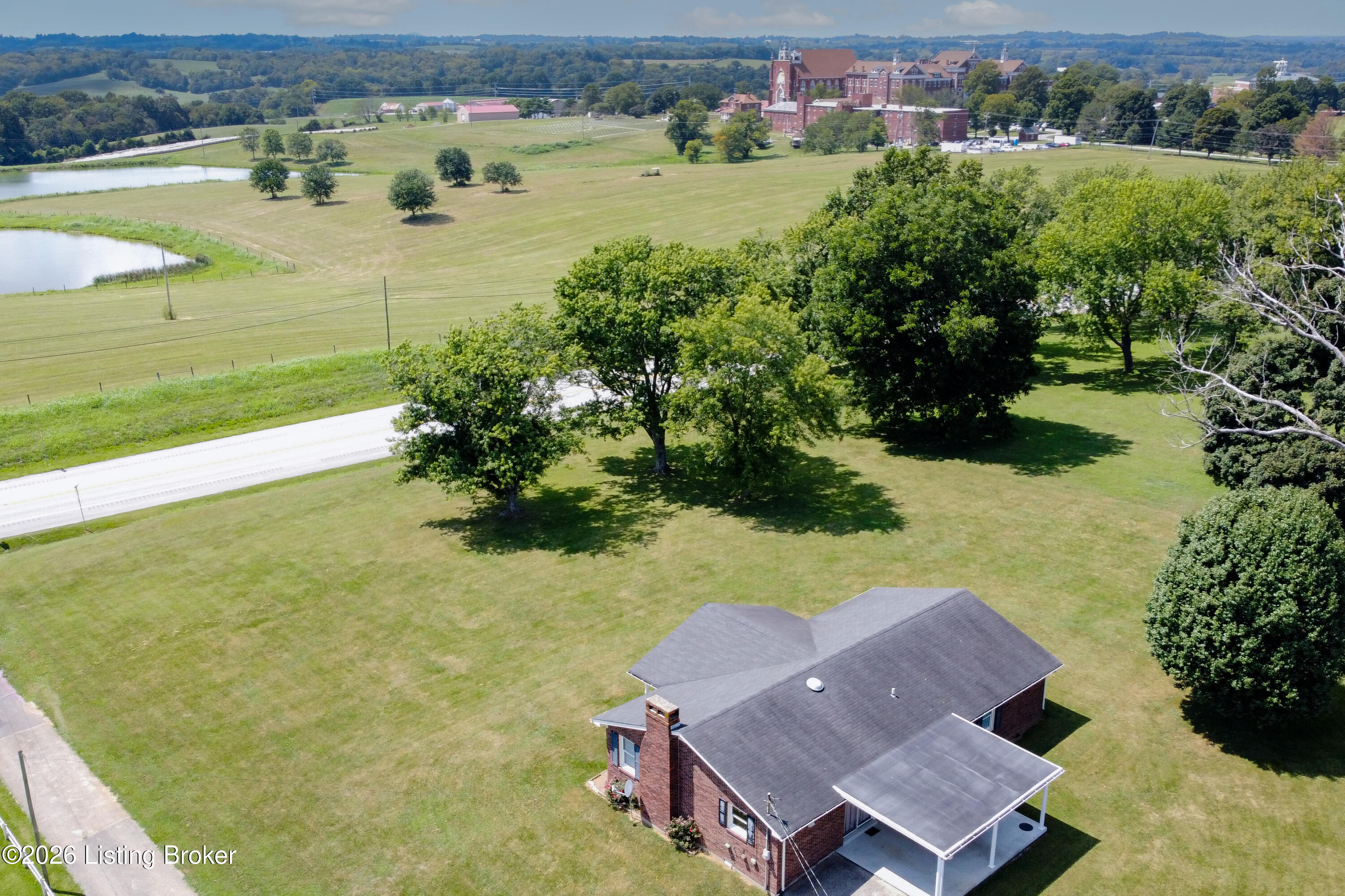 2440 Bardstown Rd Property Photo 60