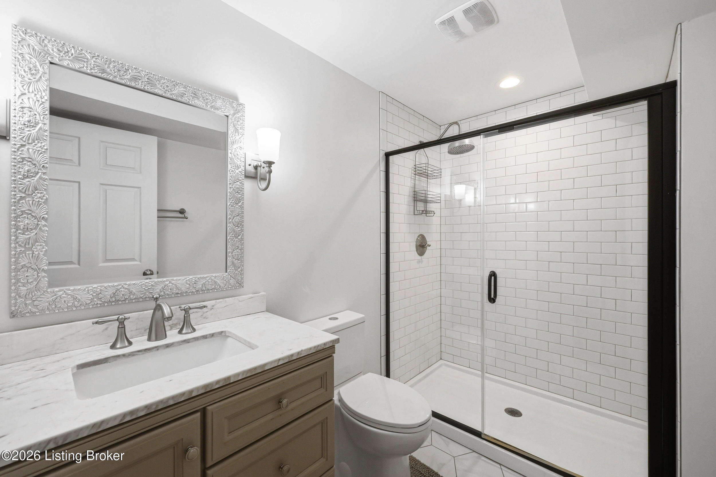 4003 Landherr Dr Property Photo 55