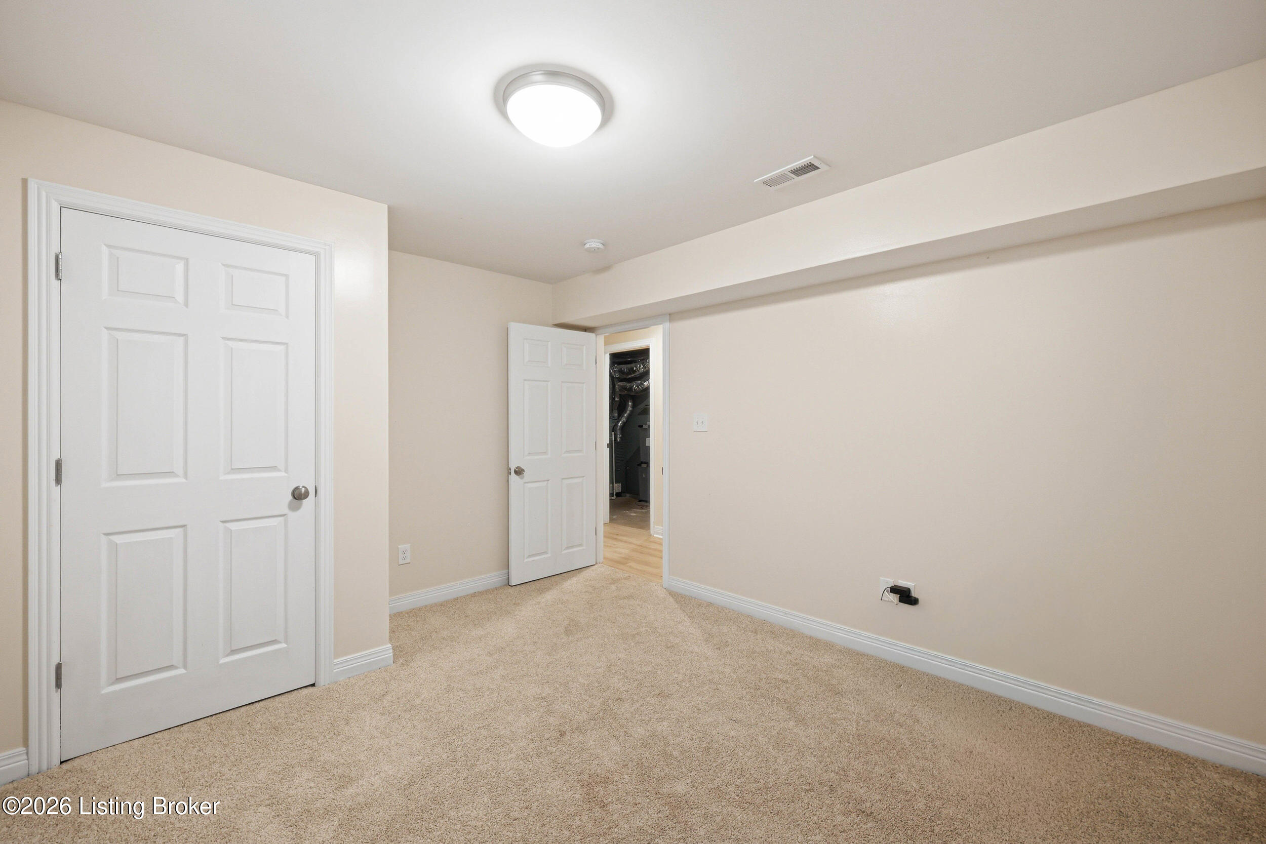 4003 Landherr Dr Property Photo 63